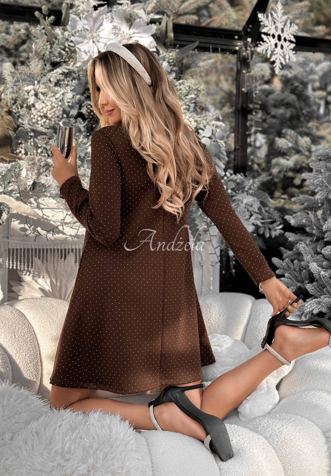 Kleid mit Kristallen Sparkle Like Stars Schokoladenbraun