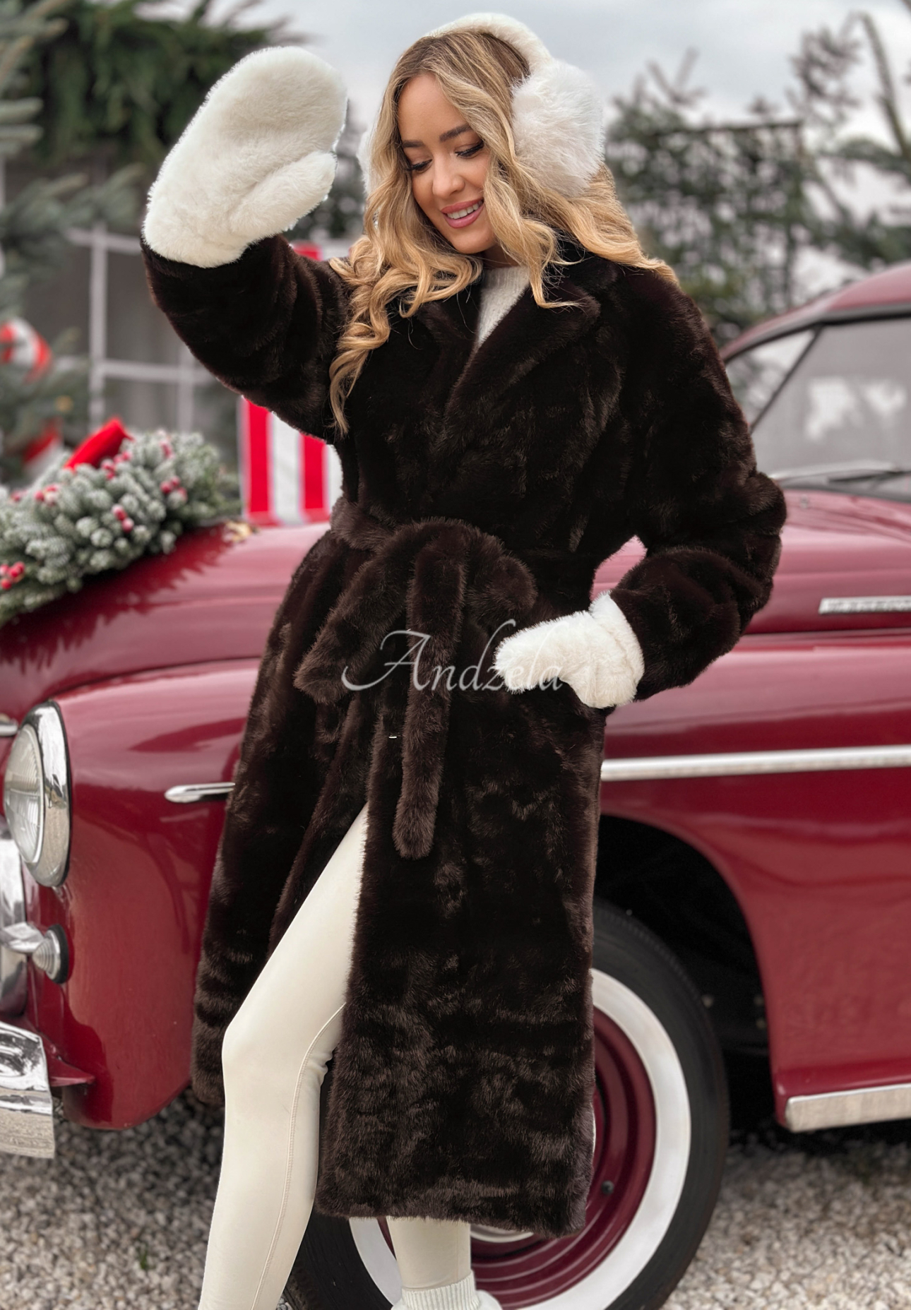 Langer Fellmantel Beside The Fire Schokoladenbraun