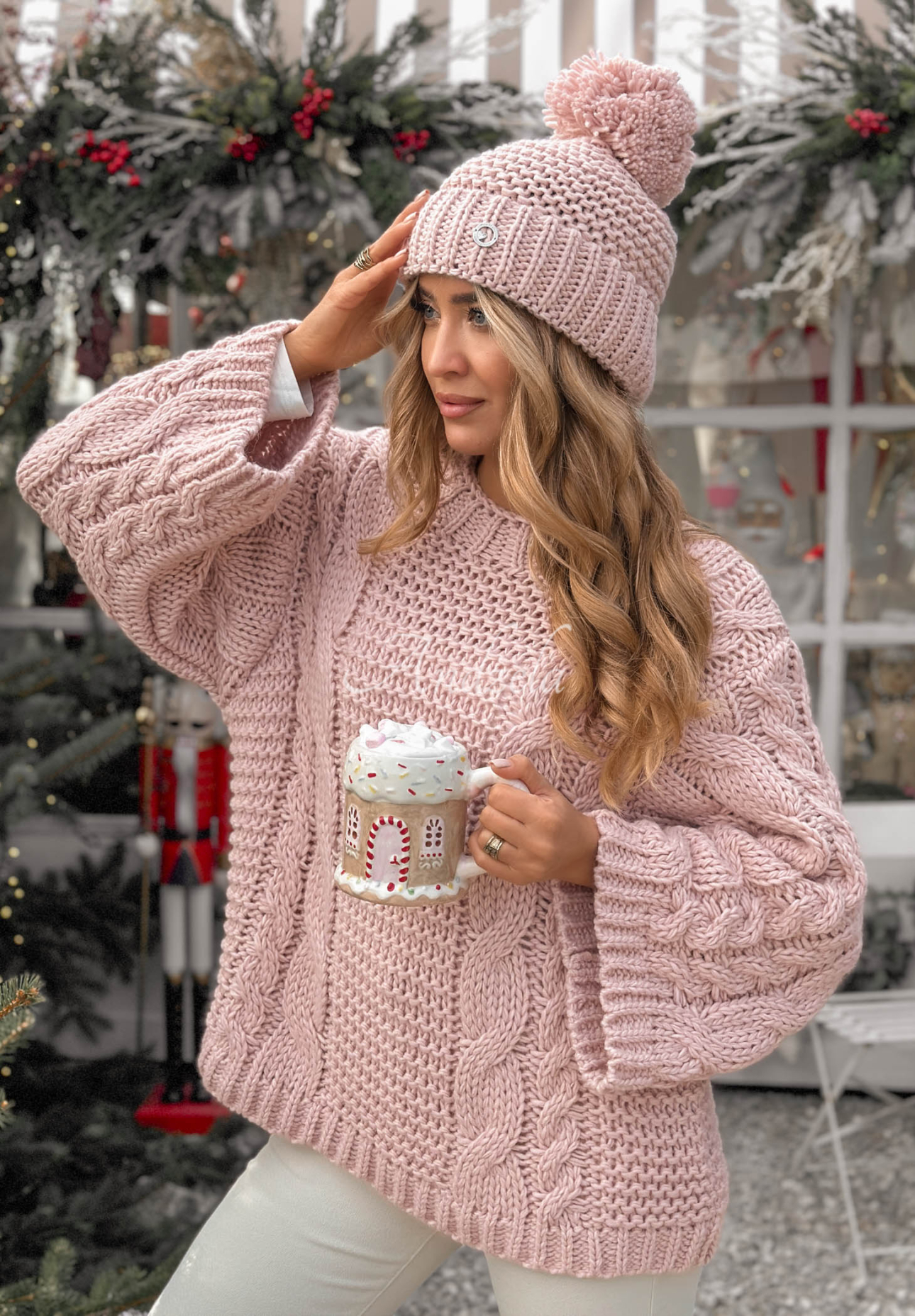 Oversize-Strickpullover aus Wolle Days Are Short Puderrosa