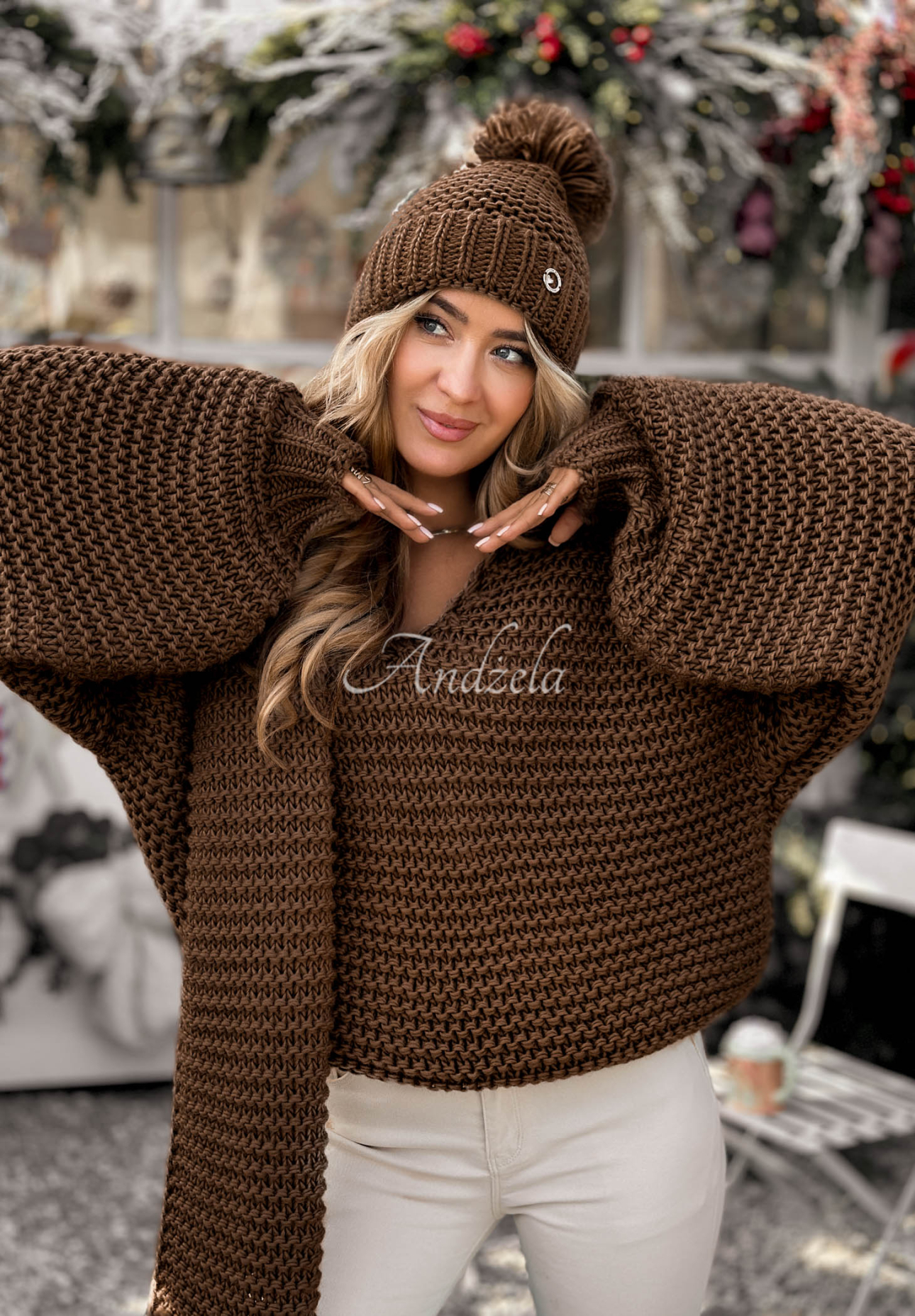 Gestrickter Wollpullover Winter Is Calling Schokoladenbraun