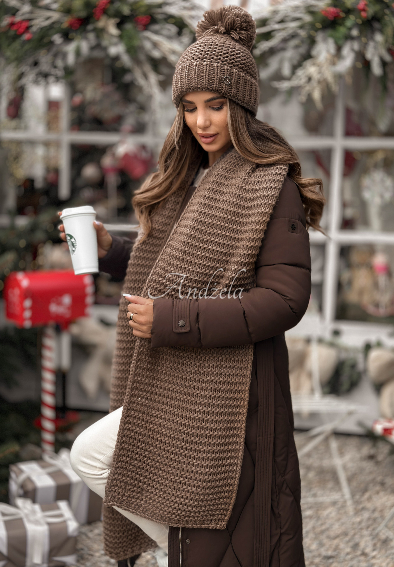 Set Mütze und Schal aus Wolle Best Winter Days Mokkafarben