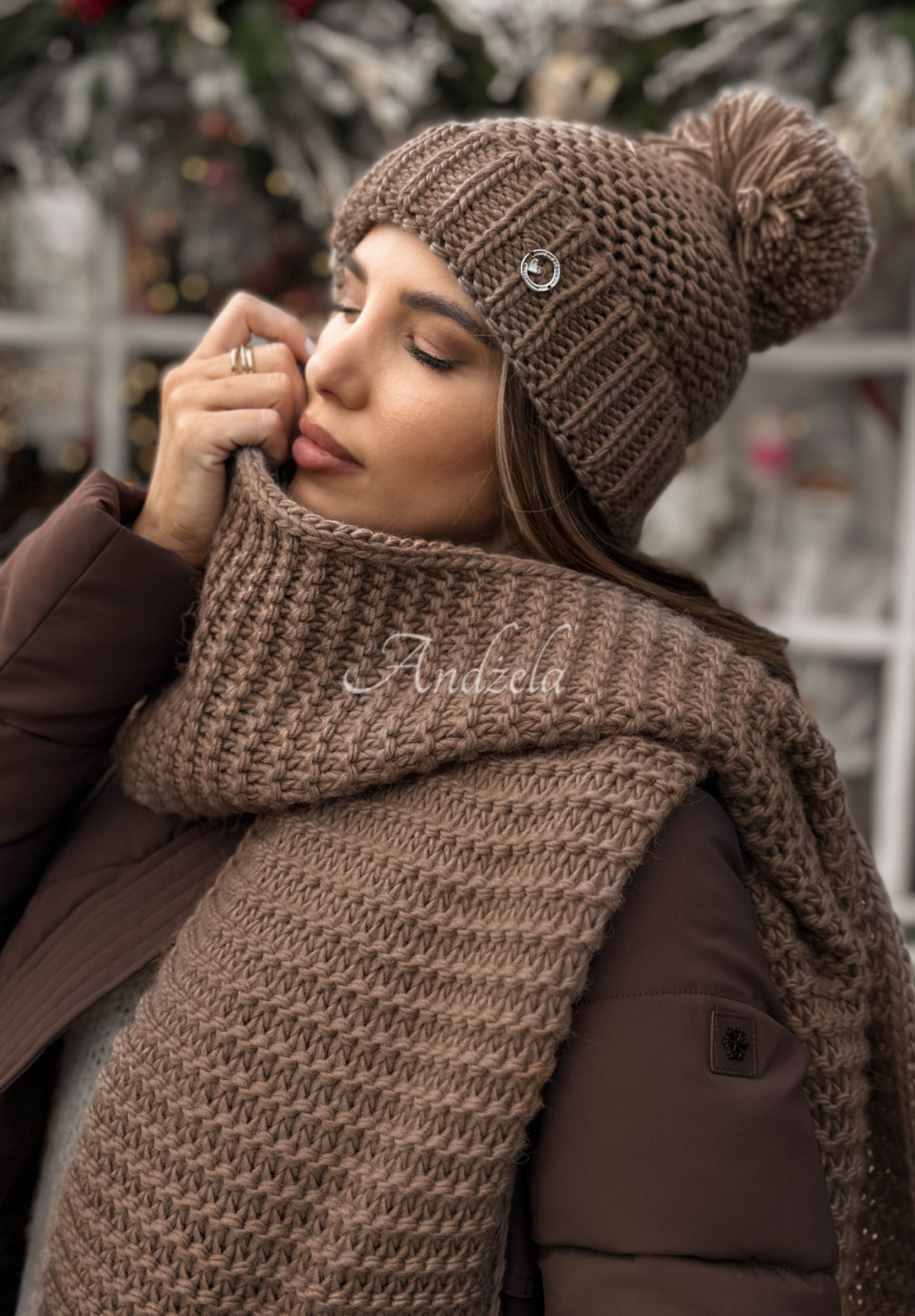 Set Mütze und Schal aus Wolle Best Winter Days Mokkafarben