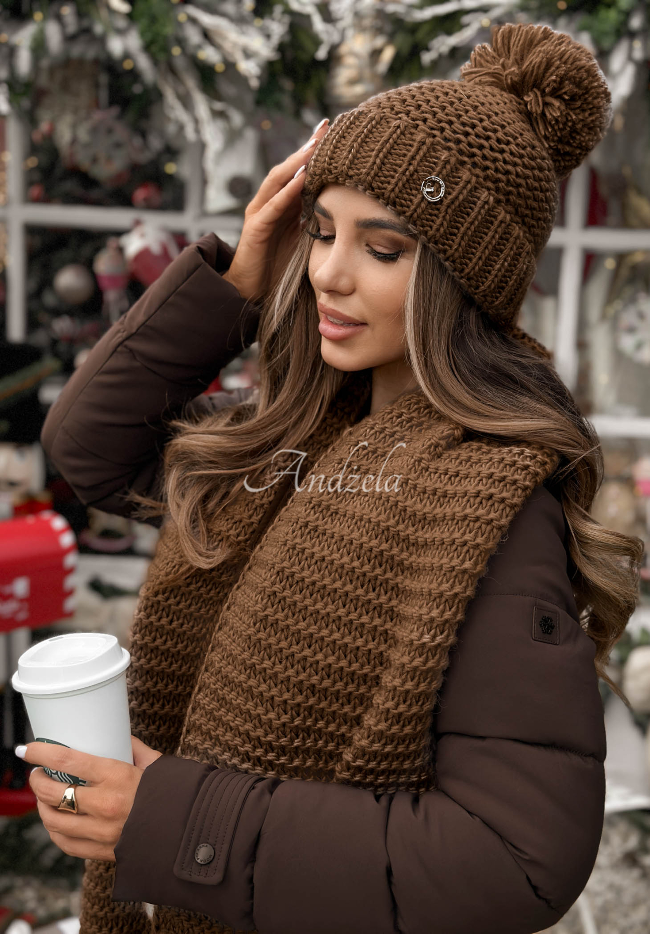 Set Mütze und Schal aus Wolle Best Winter Days Schokoladenbraun