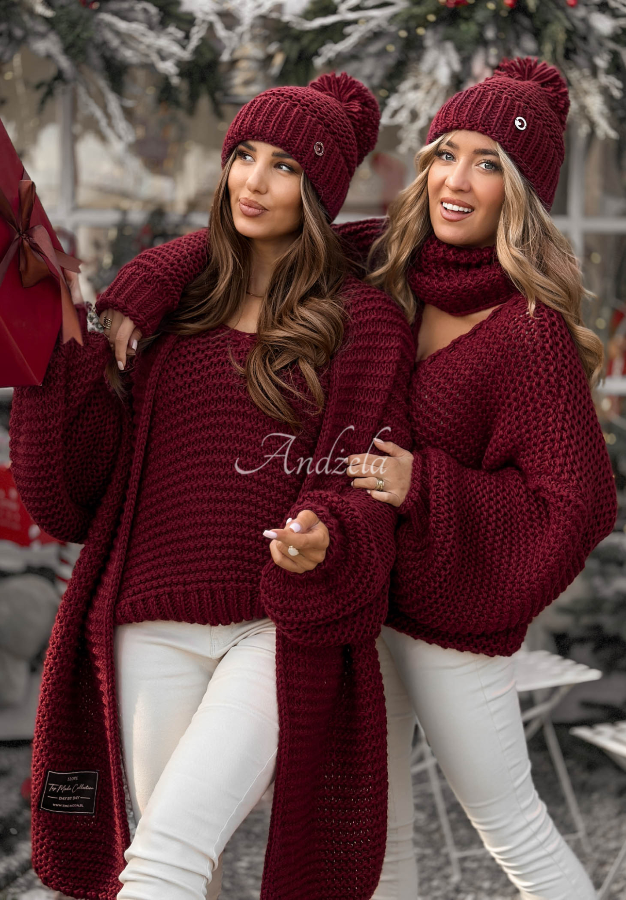 Gestrickter Wollpullover Winter Is Calling Burgunderrot