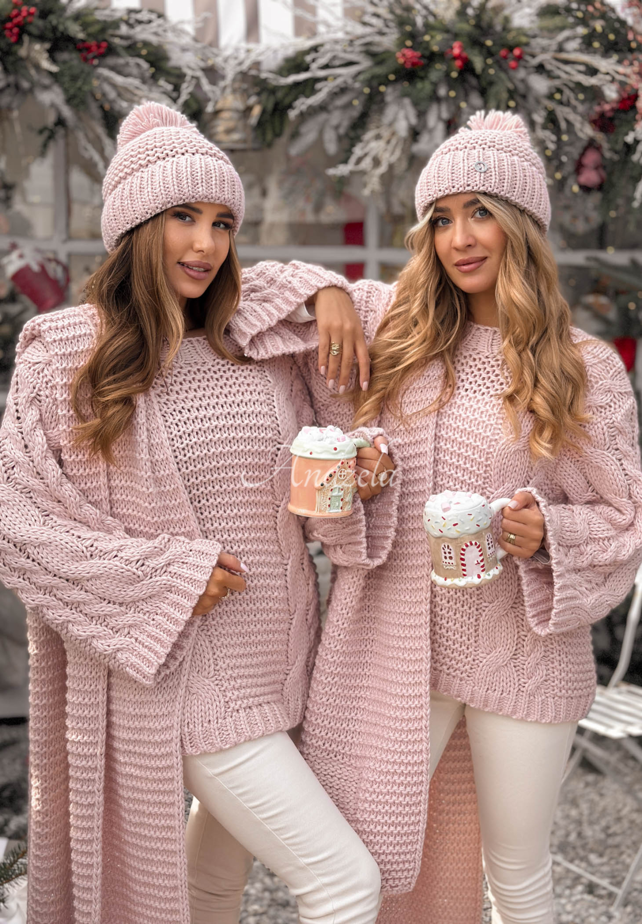 Oversize-Strickpullover aus Wolle Days Are Short Puderrosa