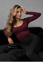 Body z dekoltem Come Over Burgund