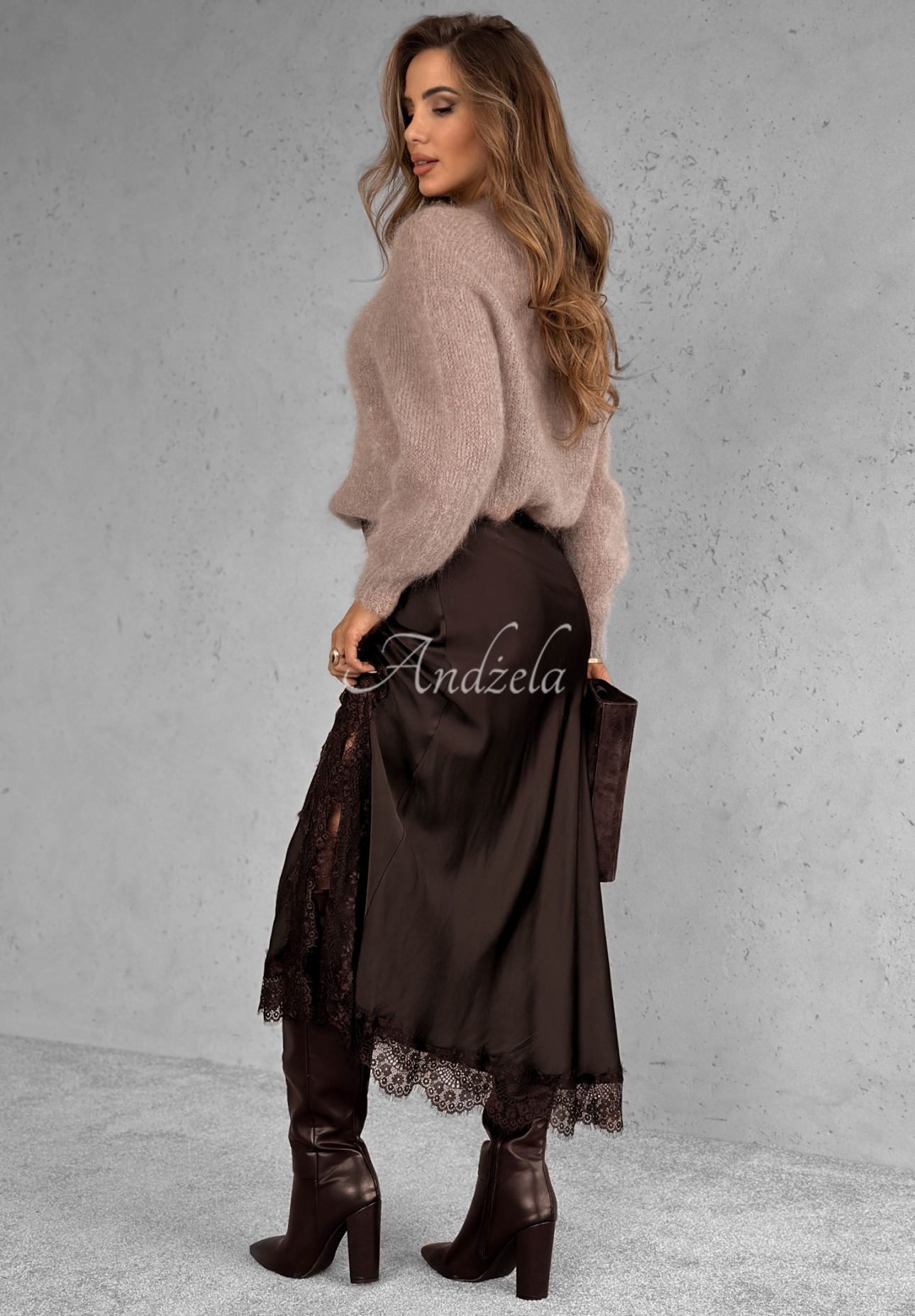 Midirock aus Viskose-Satin mit Spitze Hot Topic Schokoladenbraun