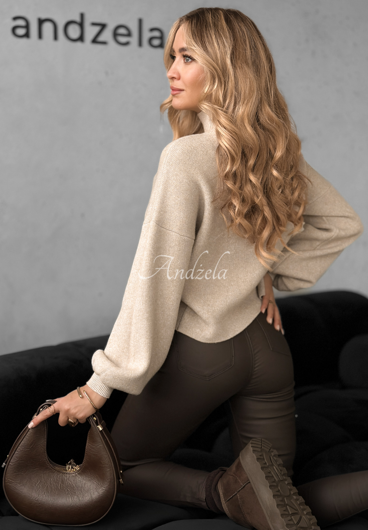 Viscose turtleneck sweater Hear My Words beige