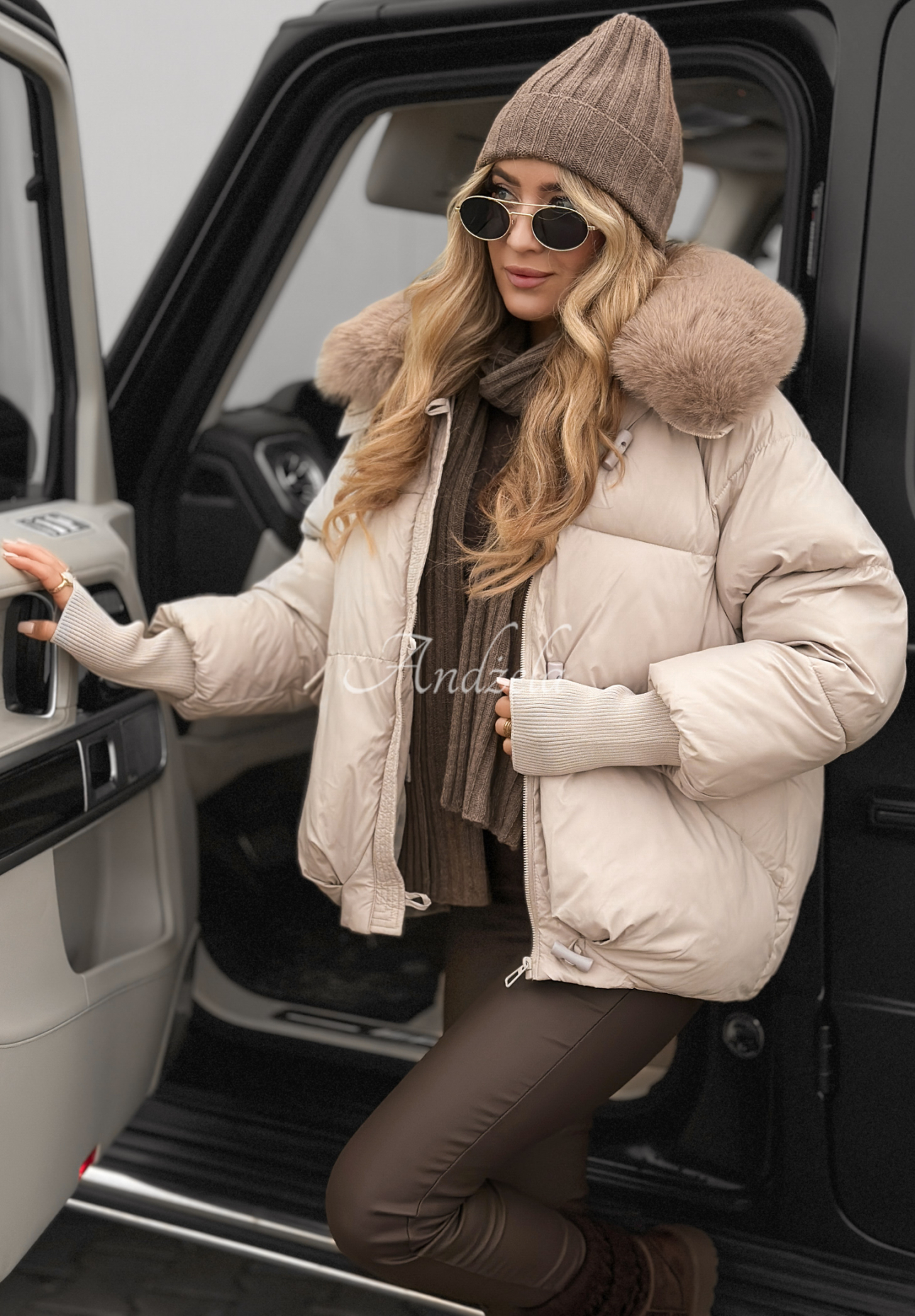 Gesteppte Jacke mit Kapuze und Fellbesatz Little Snowman Beige