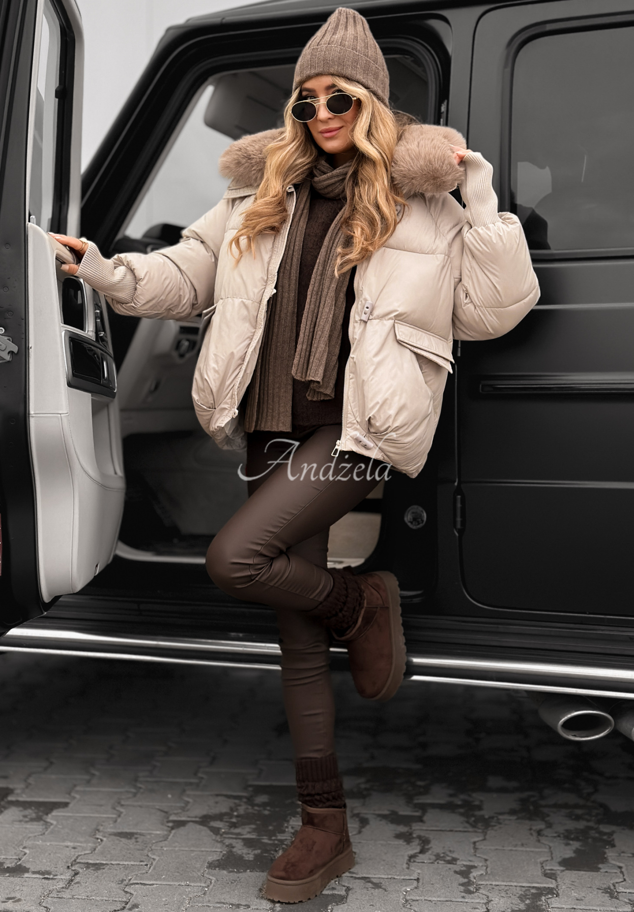 Gesteppte Jacke mit Kapuze und Fellbesatz Little Snowman Beige