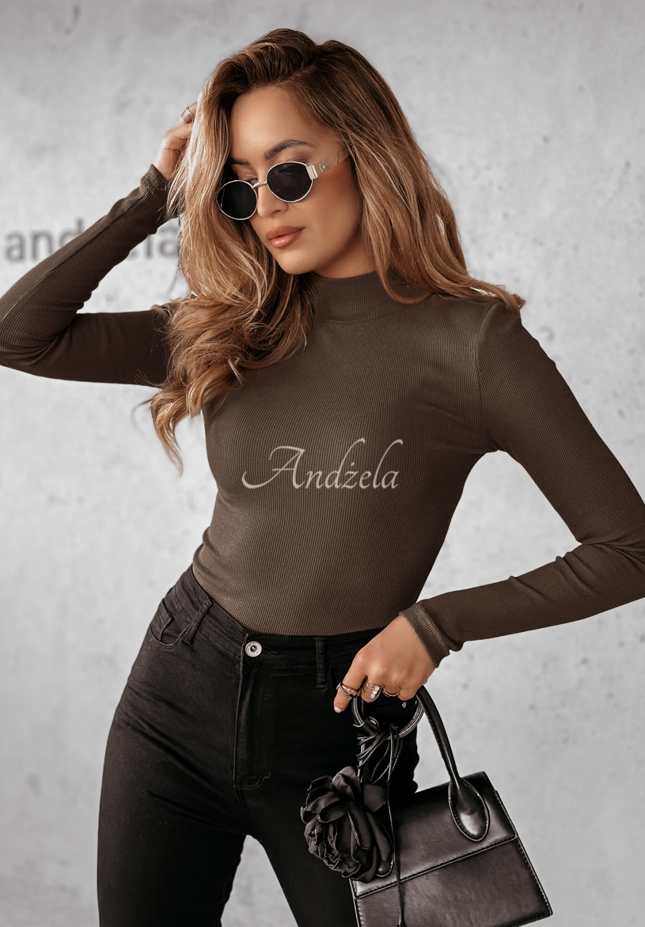 Gerippte Bluse mit Rollkragen Believe In Tomorrow Schokolade