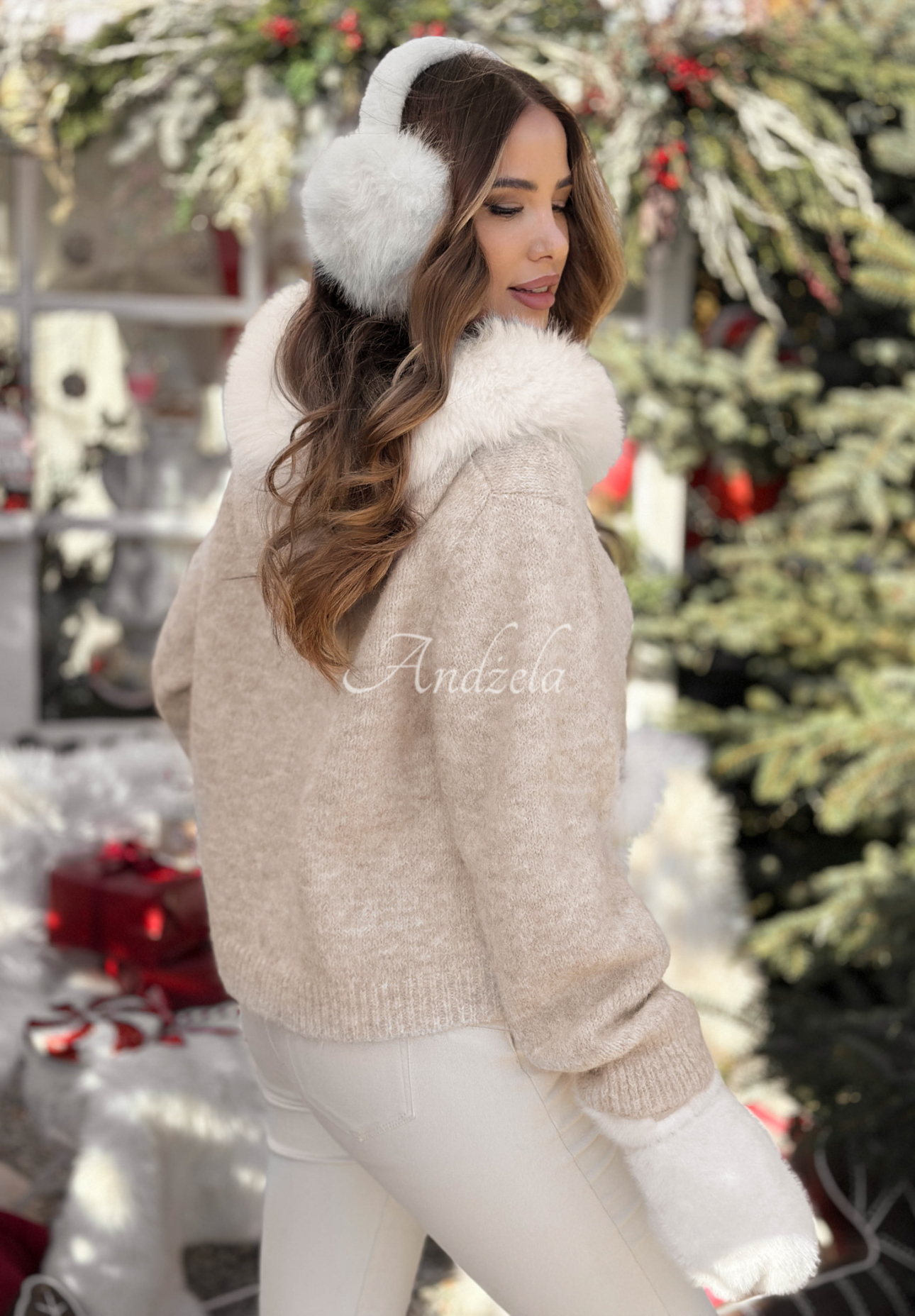 Pullover mit Kapuze und Kunstfell Cinnamon Tea Beige