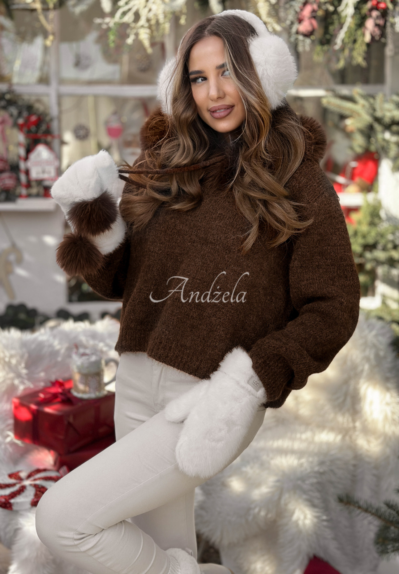 Pullover mit Kapuze und Kunstfell Cinnamon Tea Schokoladenbraun