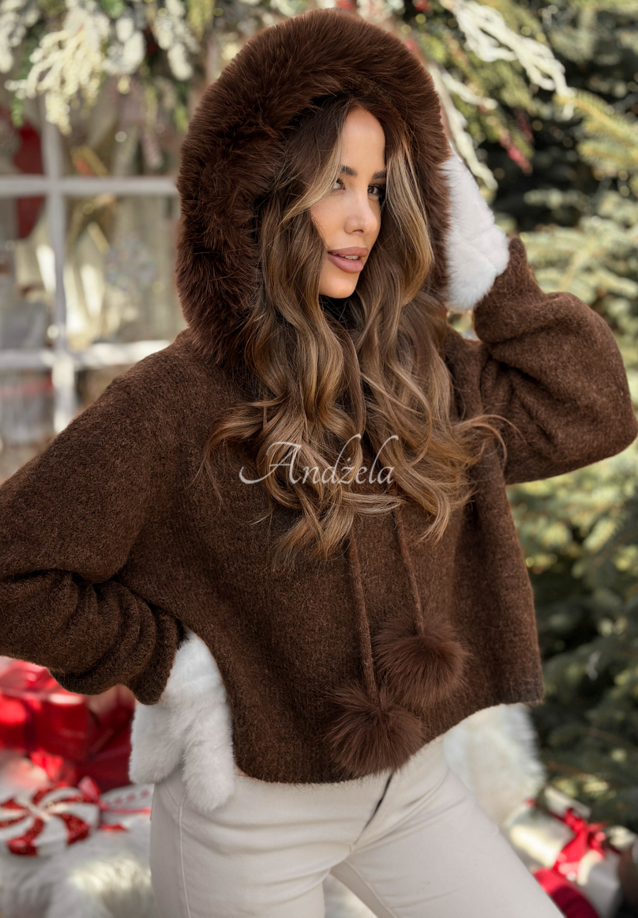 Pullover mit Kapuze und Kunstfell Cinnamon Tea Schokoladenbraun