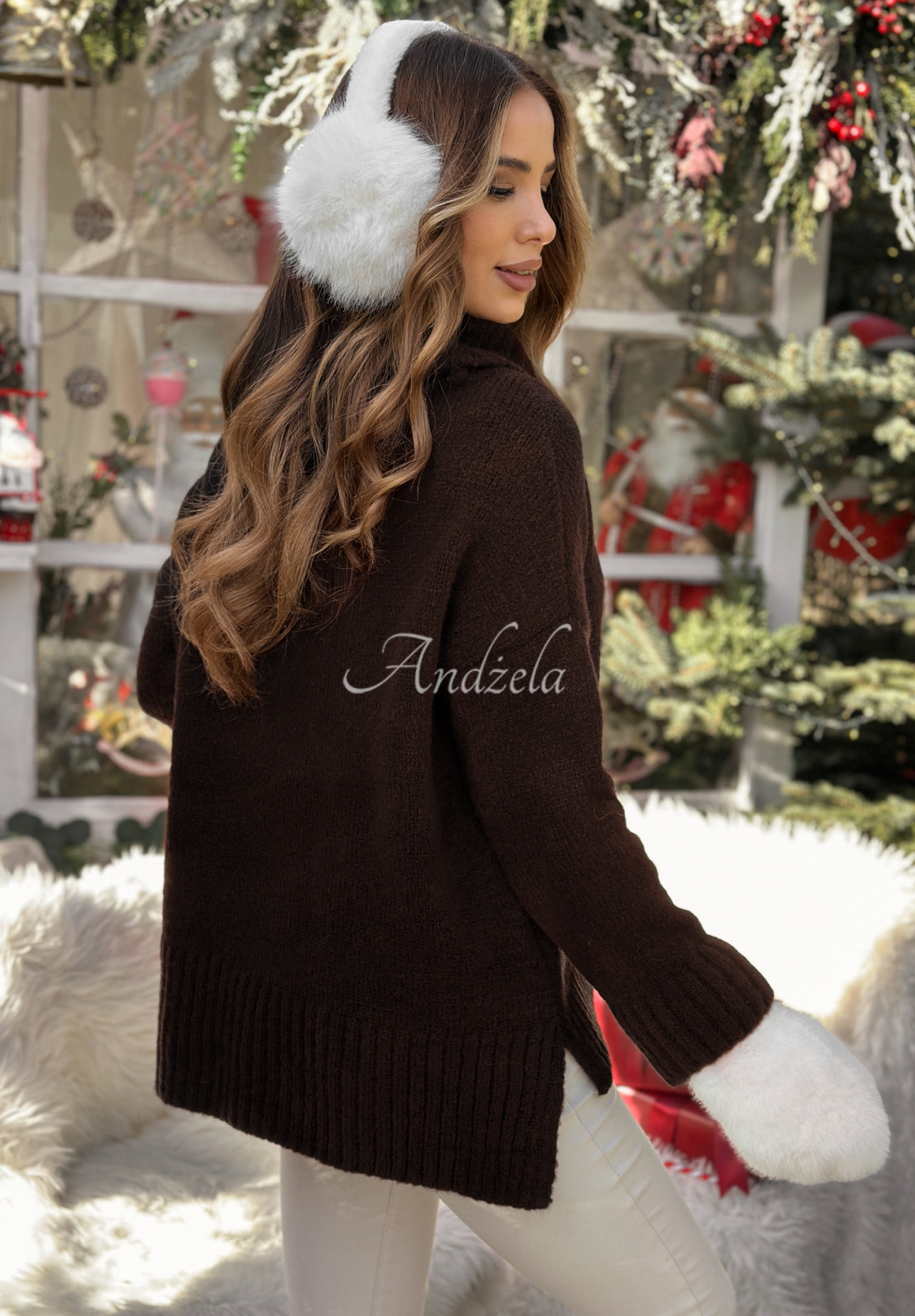 Oversize-Pullover mit Rollkragen Peaceful Schokoladenbraun