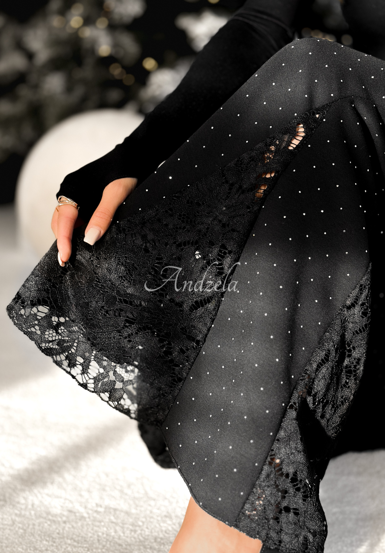 Ausgestellte Viskosehose mit Kristallen und Spitze Bling Allure Schwarz