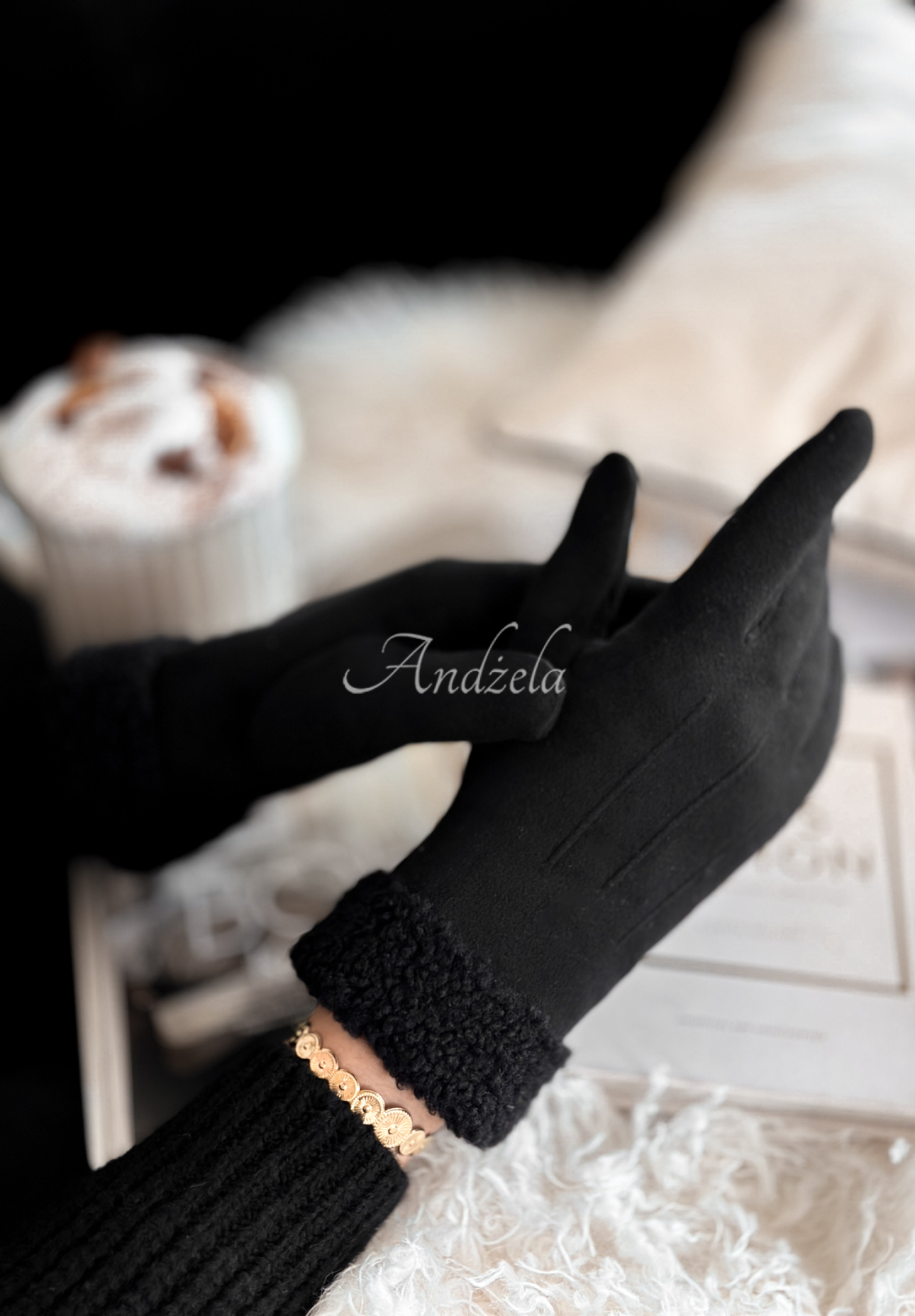 Wildlederhandschuhe mit Schaffellfutter Frozen Hours Schwarz