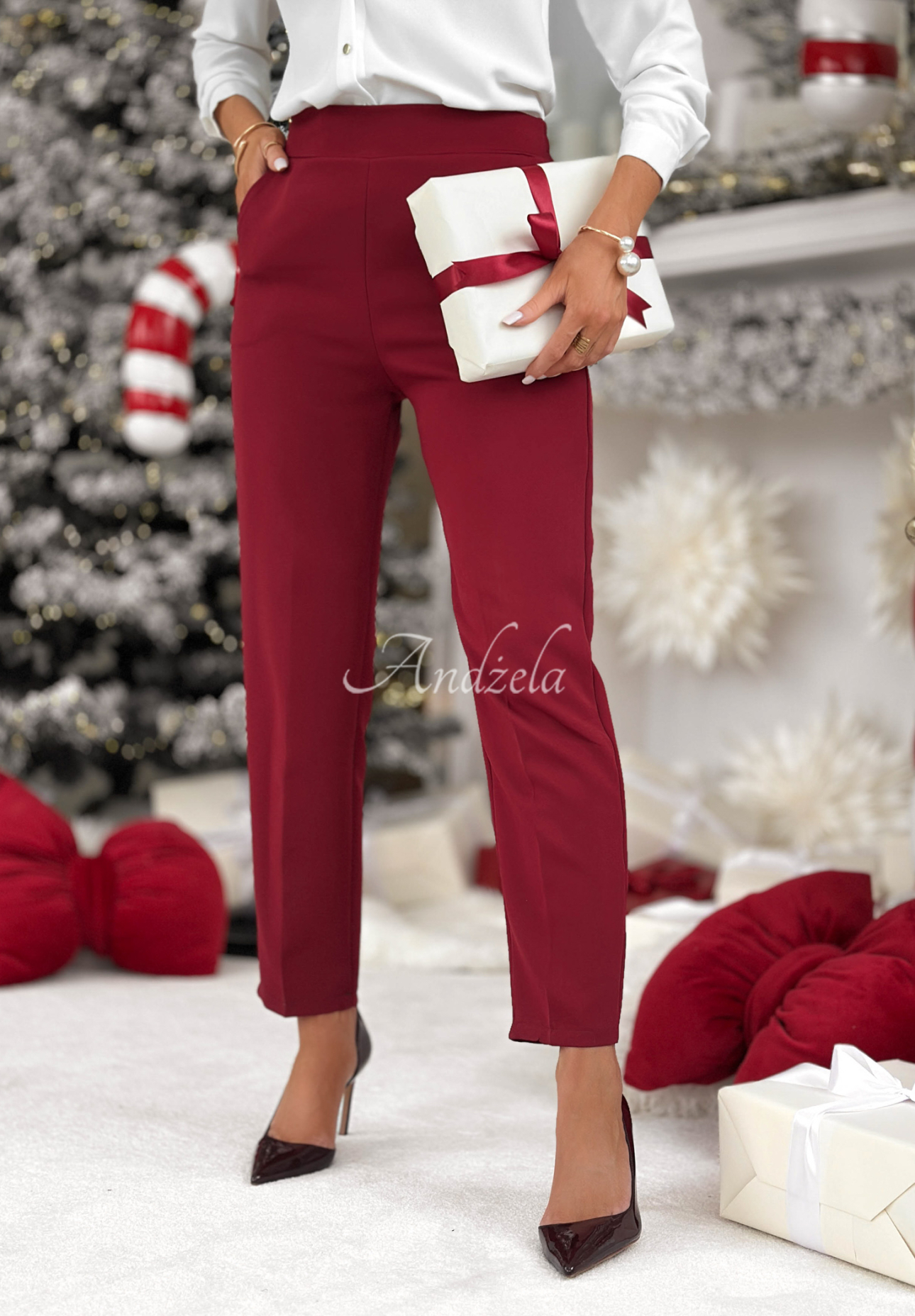 Zigarettenhosen No Idea Burgund