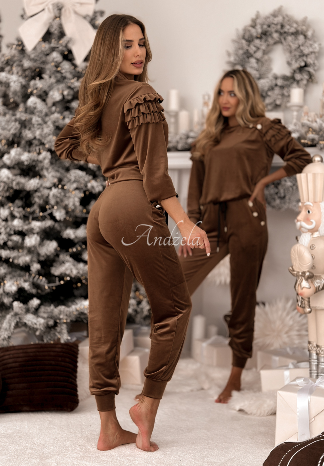 Velours-Trainingsanzug mit Rüschen Just Two Of Us Schokoladenbraun