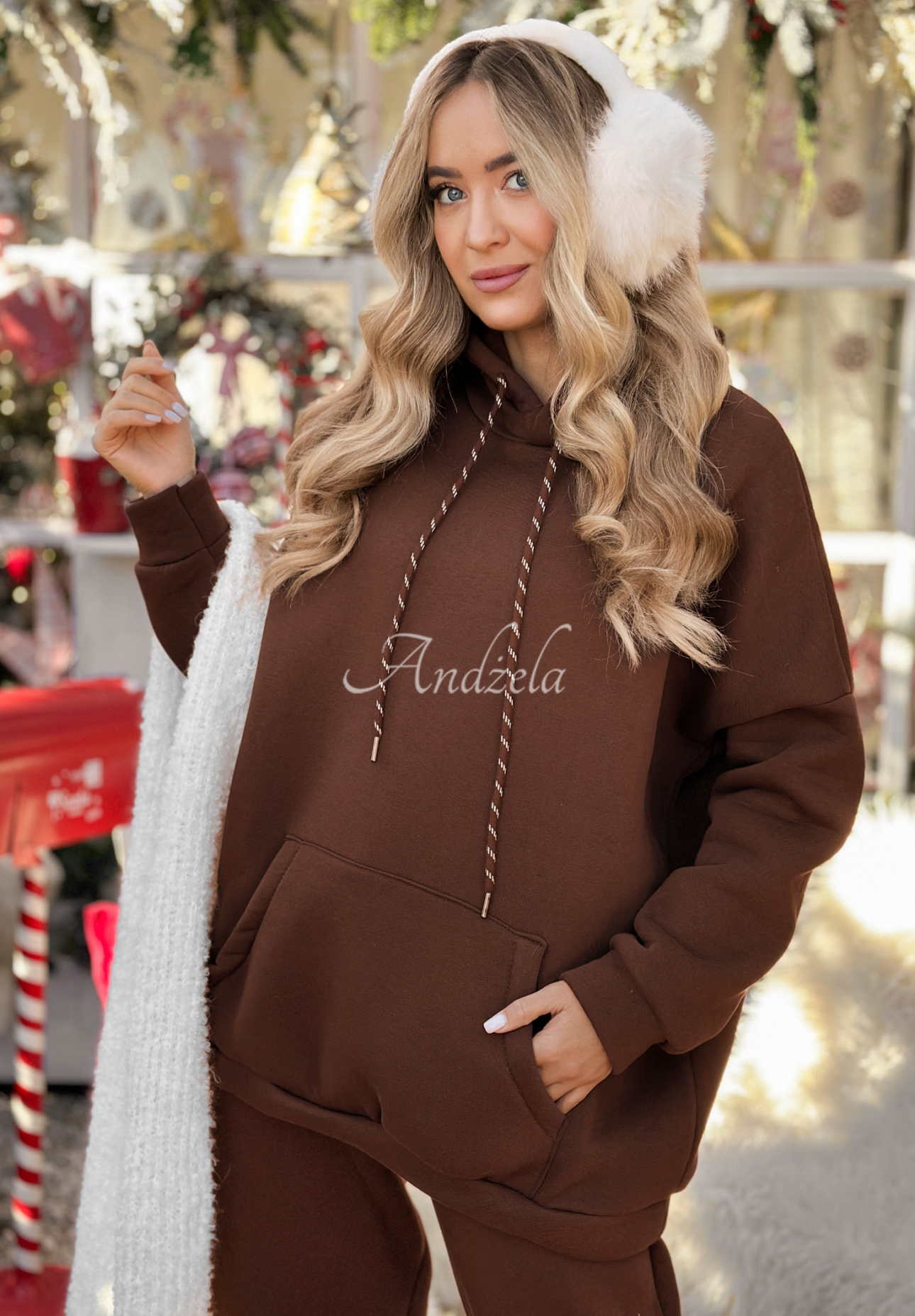 Trainingsanzug Set Sweatshirt und Hose Chill Code Schokoladenbraun