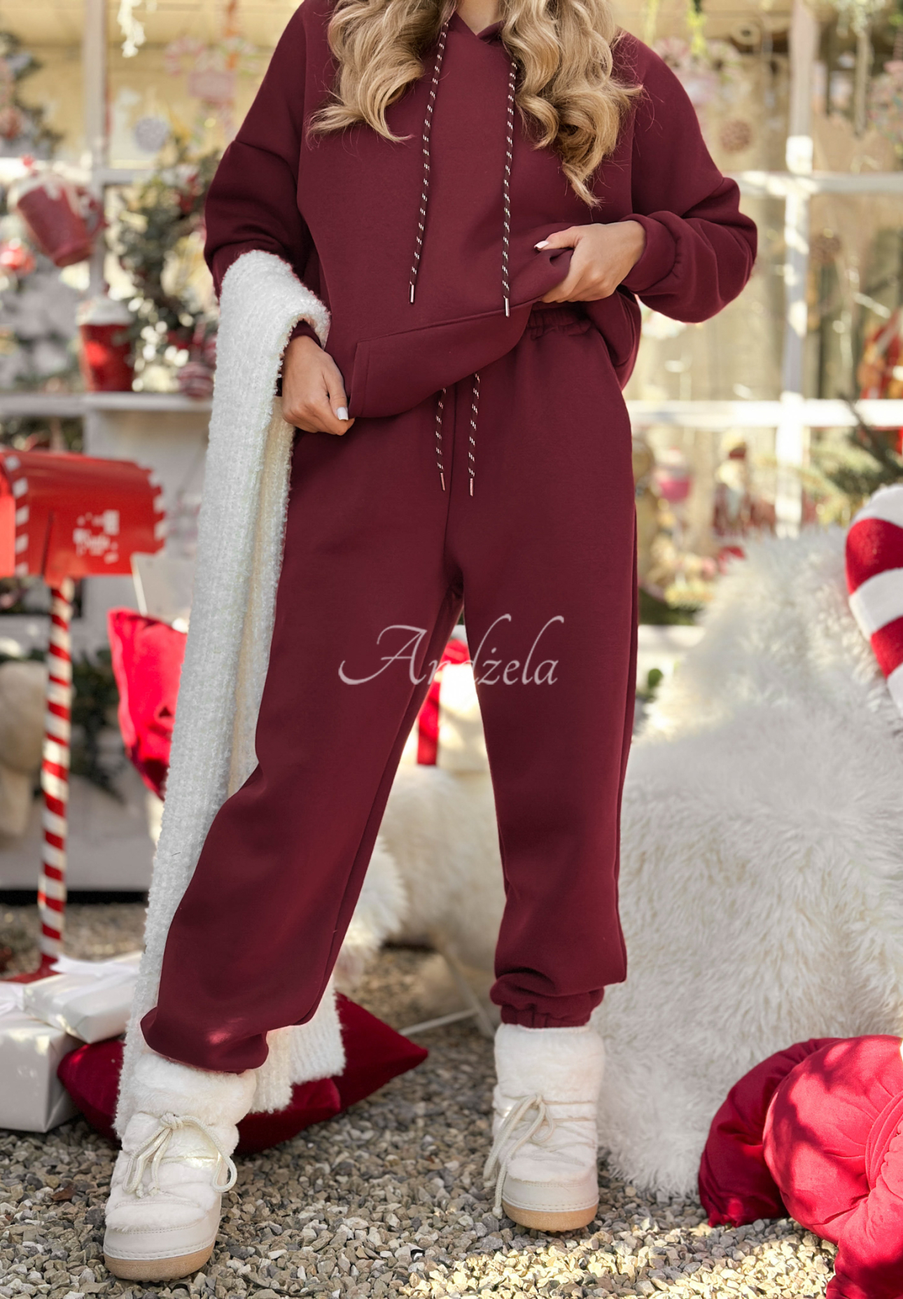 Trainingsanzug Set Sweatshirt und Hose Chill Code Burgunderrot