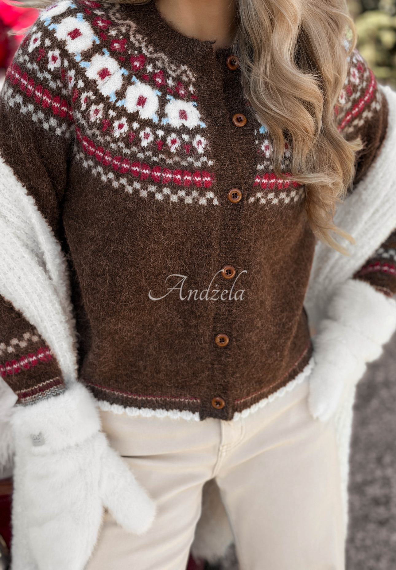 Kurze gemusterte Strickjacke Winter Fun Schokoladenbraun
