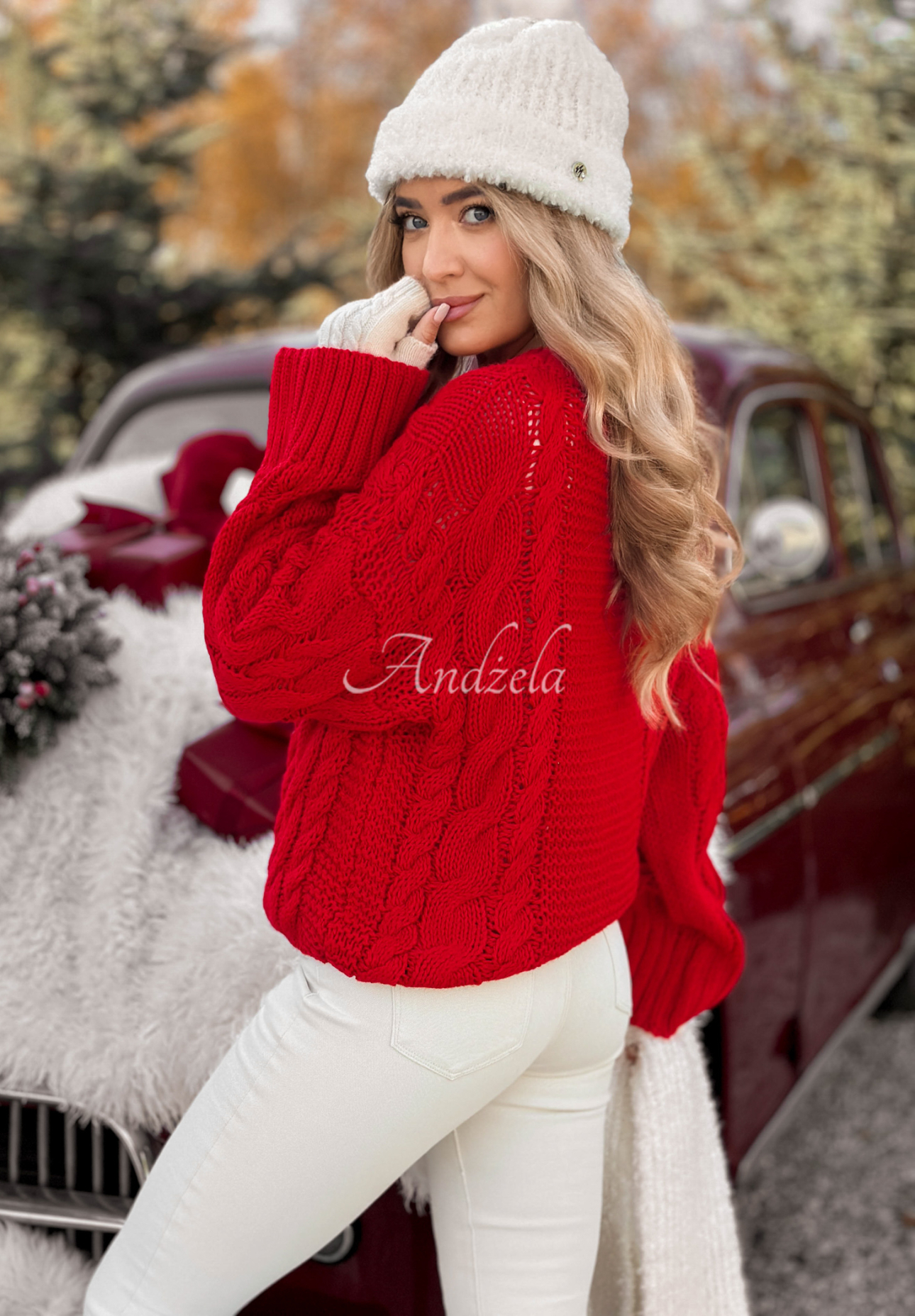 Dekorativ gestrickter Pullover Snuggle Weather Rot