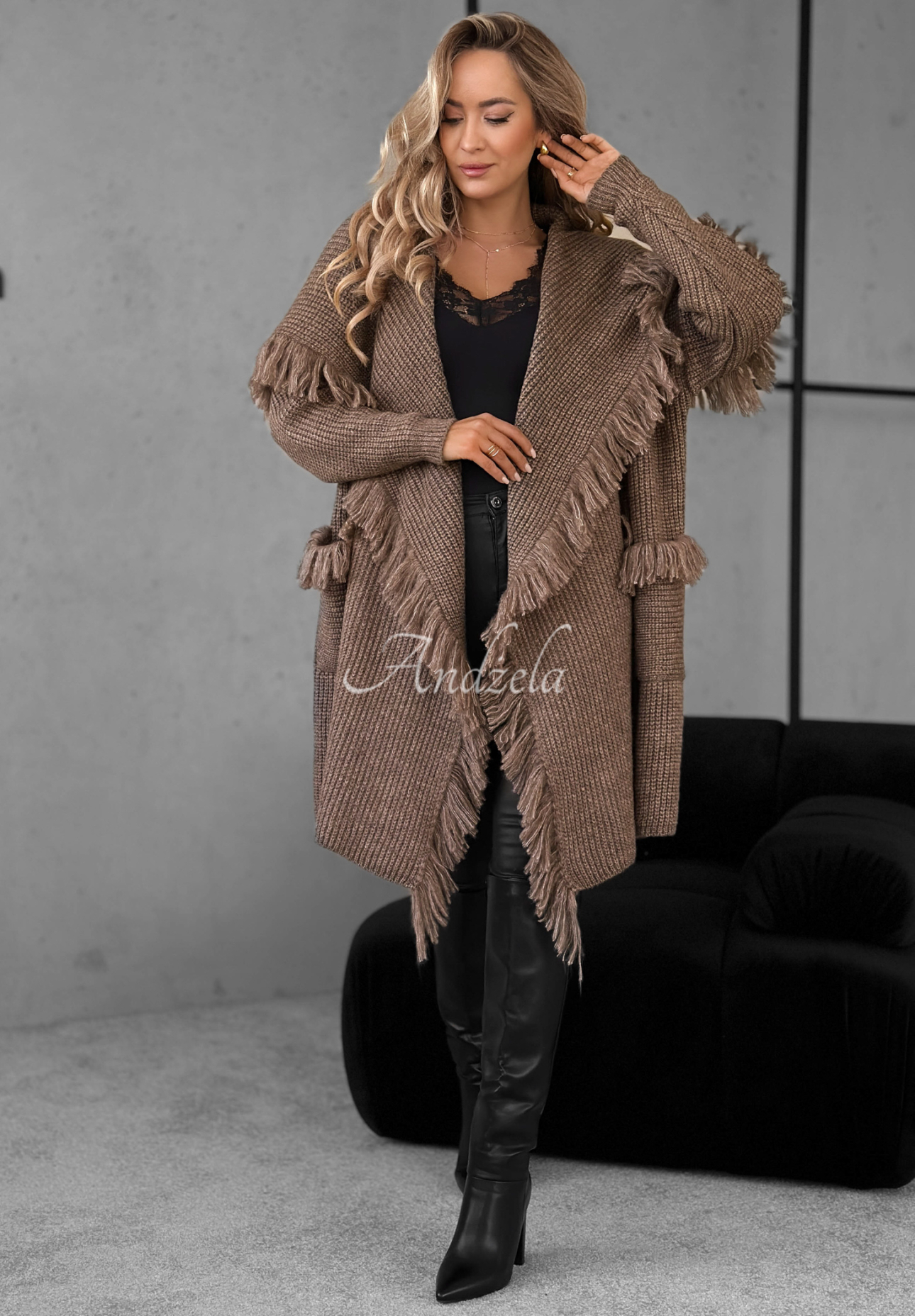 Langer Cardigan mit Fransen Forget My Name Schokoladenbraun