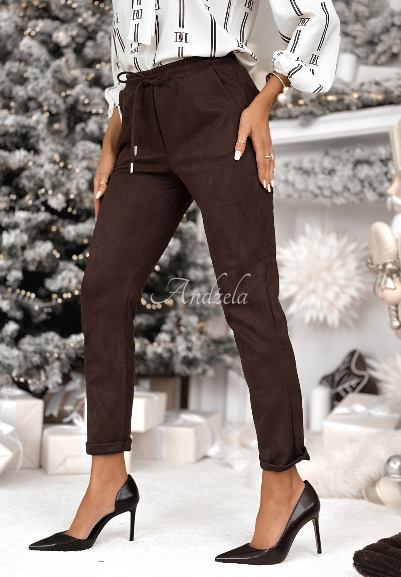 Velourshose aus Viskose React To It Schokoladenbraun