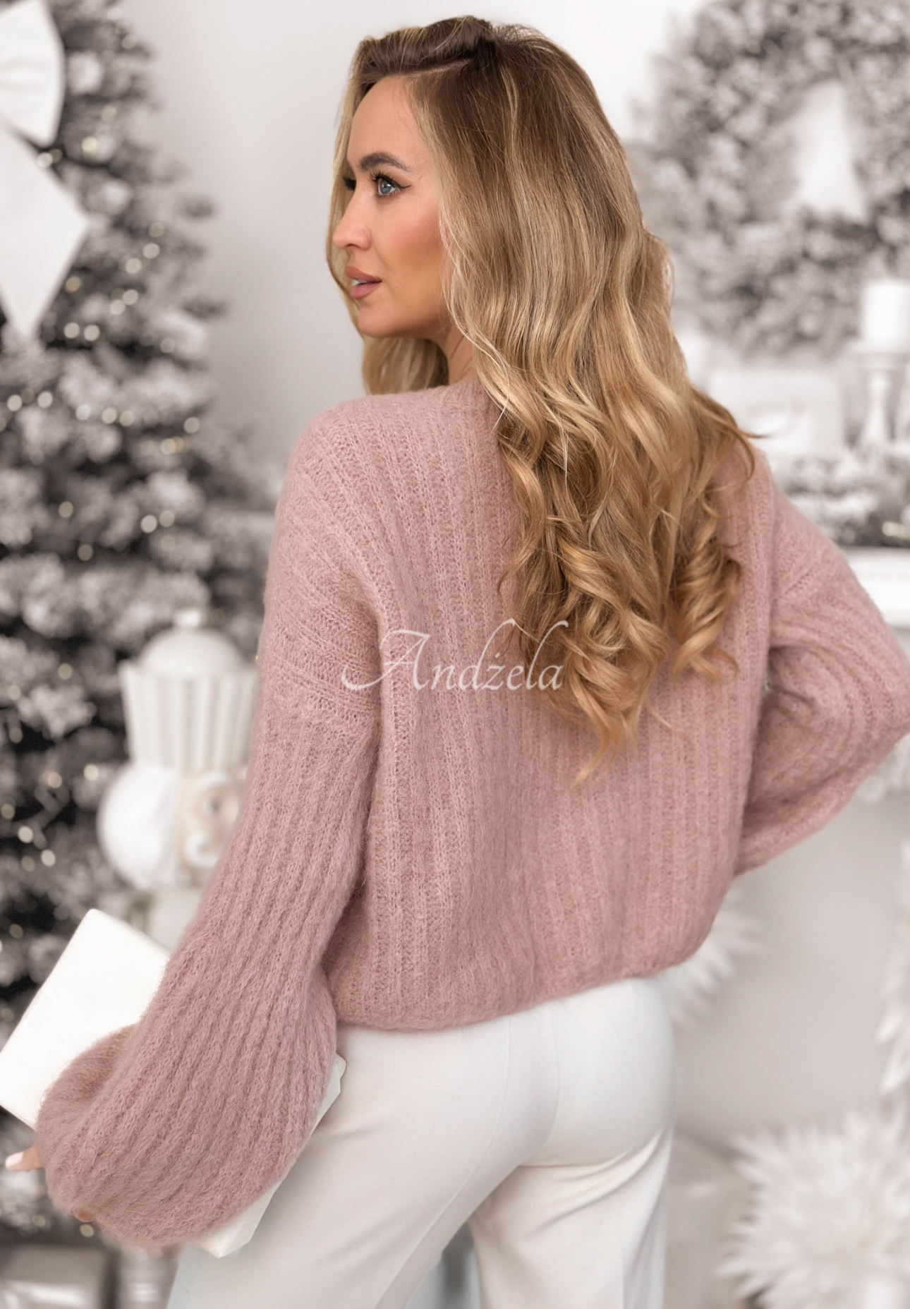 Mohair sweater with wide sleeves Better Than That powder pink