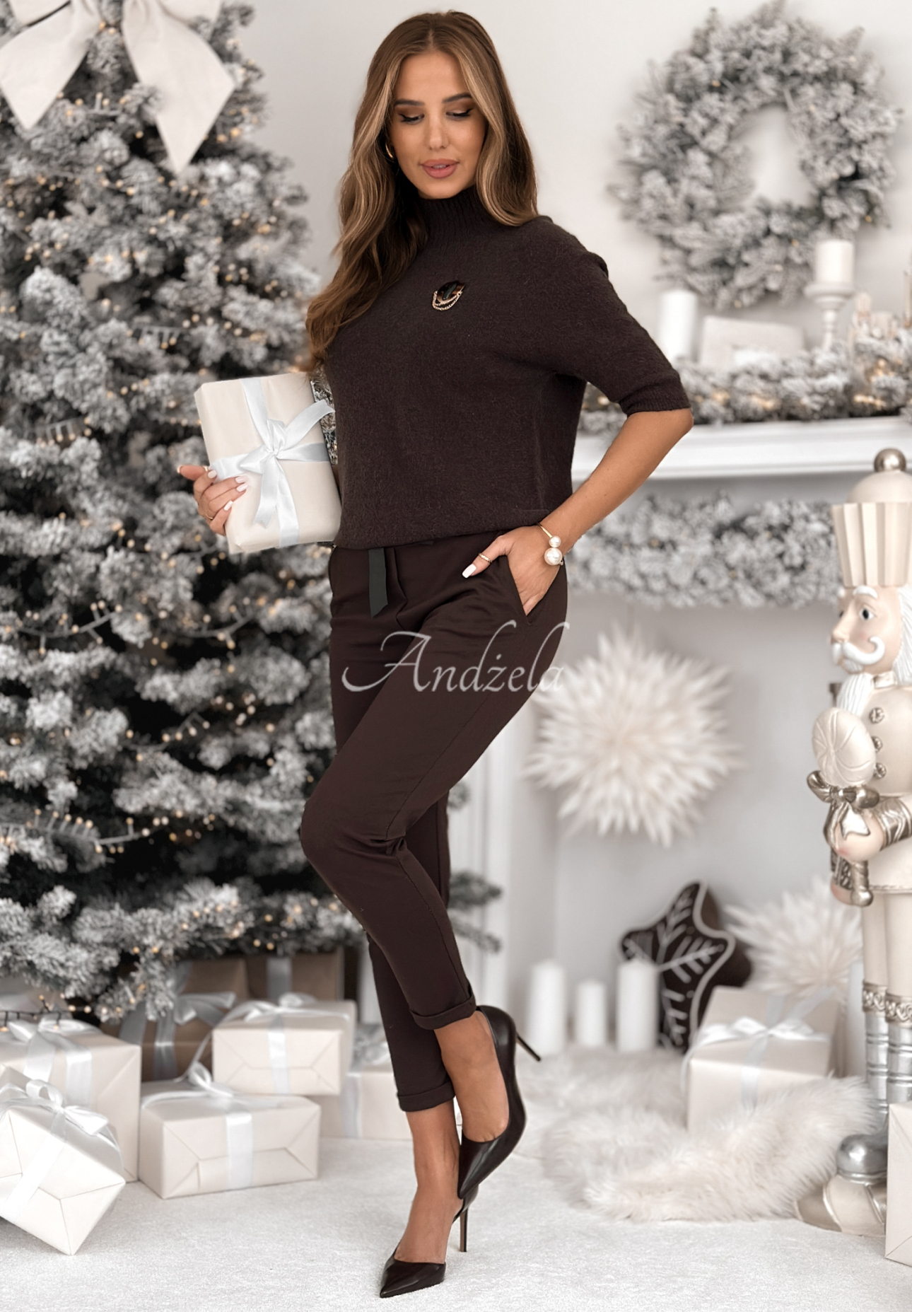 Viskose-Hose mit Gürtel Alone We Can Schokoladenbraun