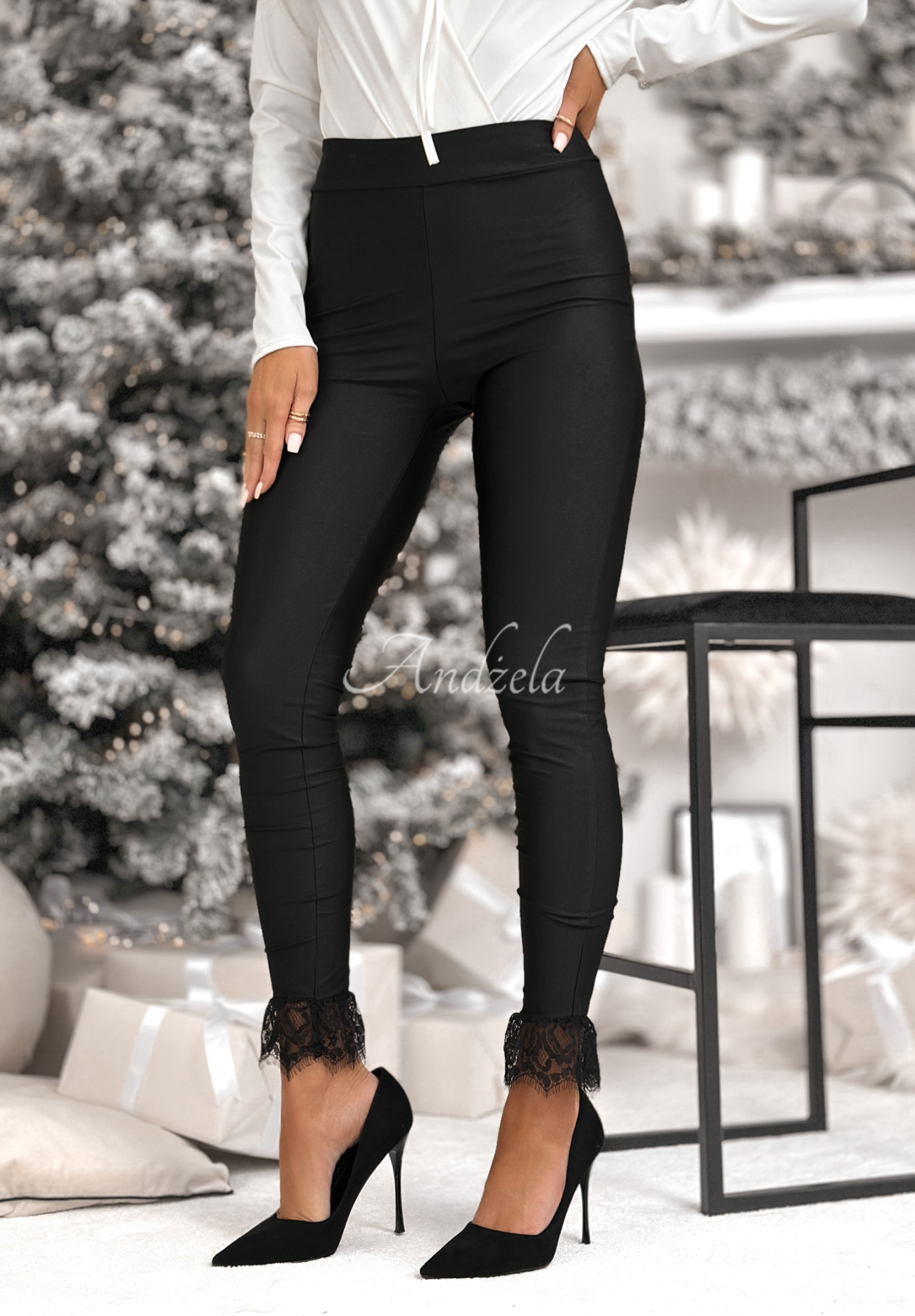 Leggins mit Spitze Value Of Life Schwarz