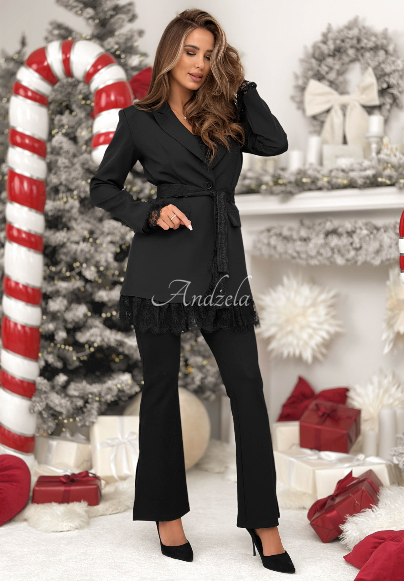 Blazer mit Spitze und Gürtel Whatever Whenever Schwarz