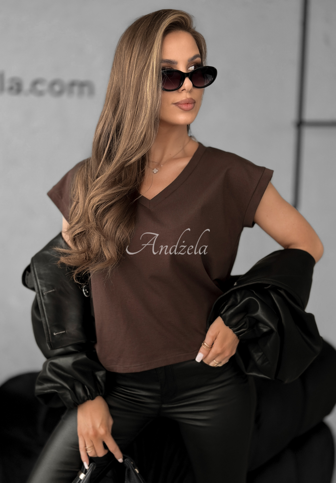 T-Shirt V-neck Schokoladenbraun