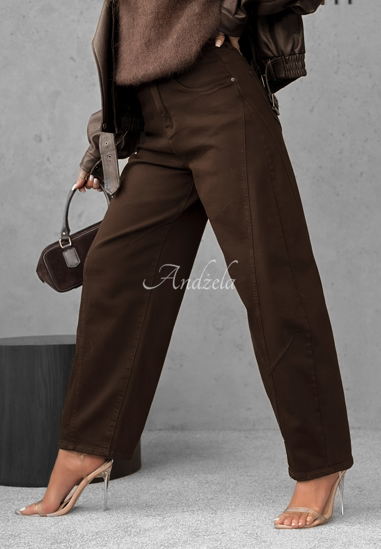 Ballon Jeans Say Less Schokoladenbraun