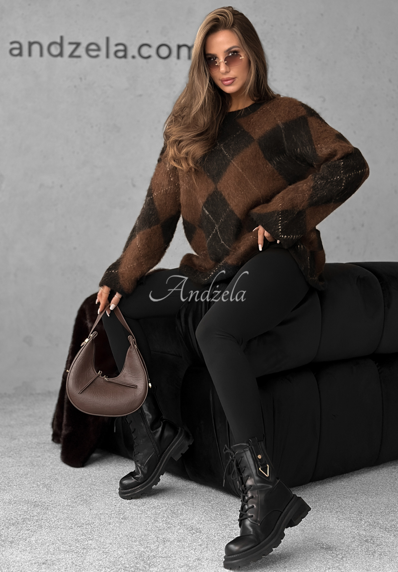 Pullover aus Wolle und Viskose mit Rautenmuster Winter Things schokoladenbraun-schwarz