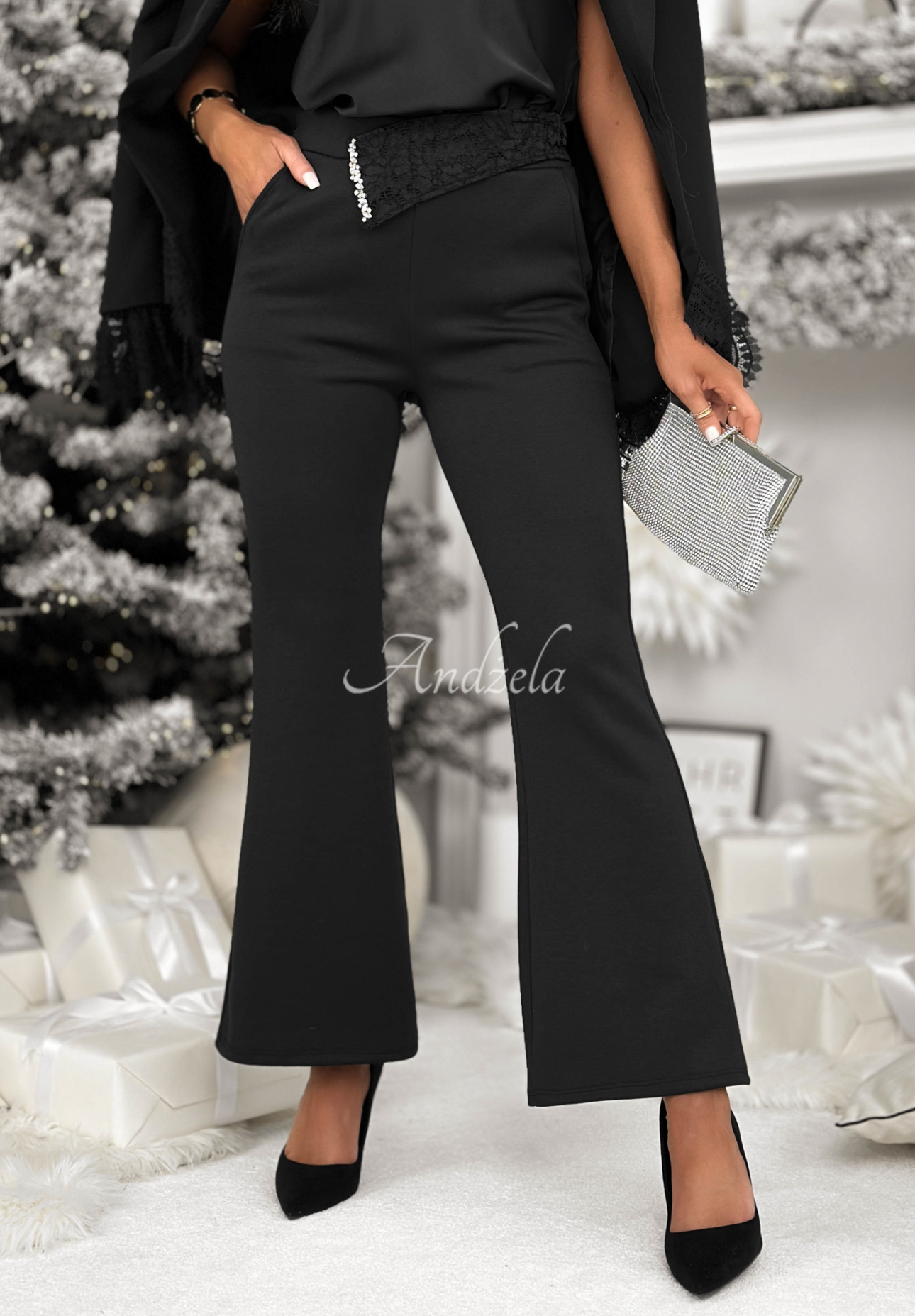 Ausgestellte Viskosehose mit Spitze Lace Edition Schwarz