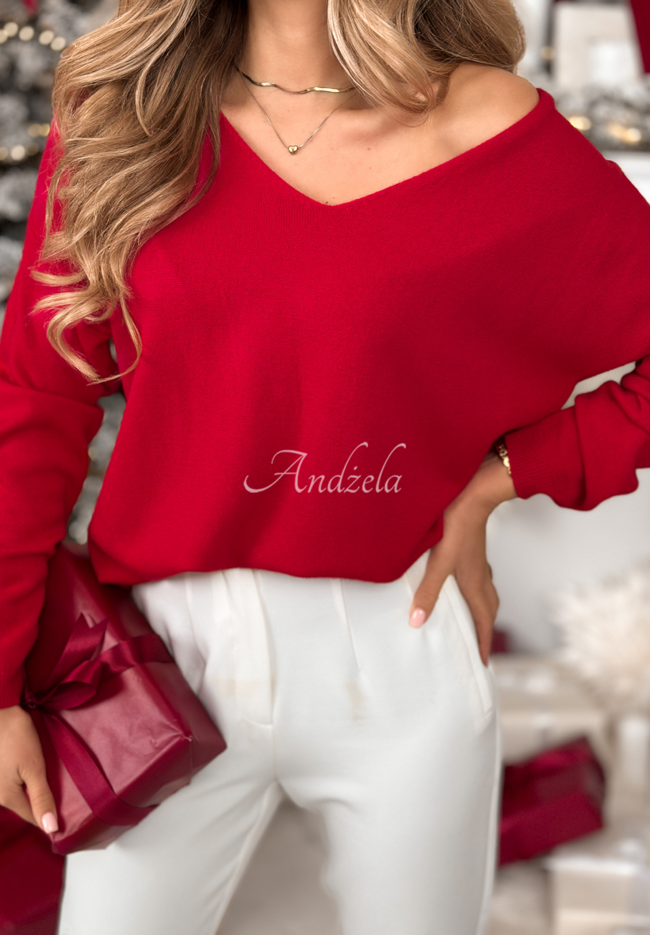 Leichter Pullover mit Ausschnitt Sensibility Rot