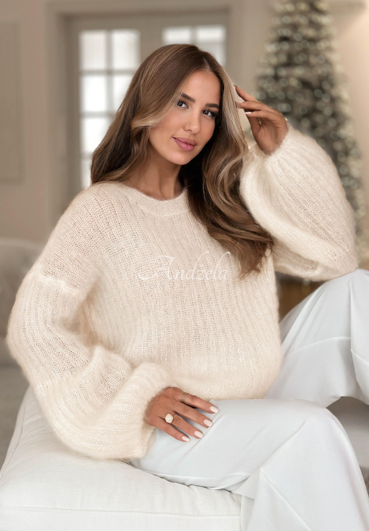 Weicher Mohairpullover mit weiten Ärmeln Cotton Candy Ecru