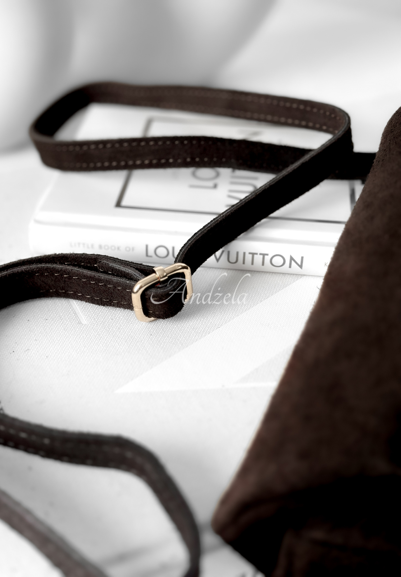 Wildlederhandtasche In My Closet Schokoladenbraun