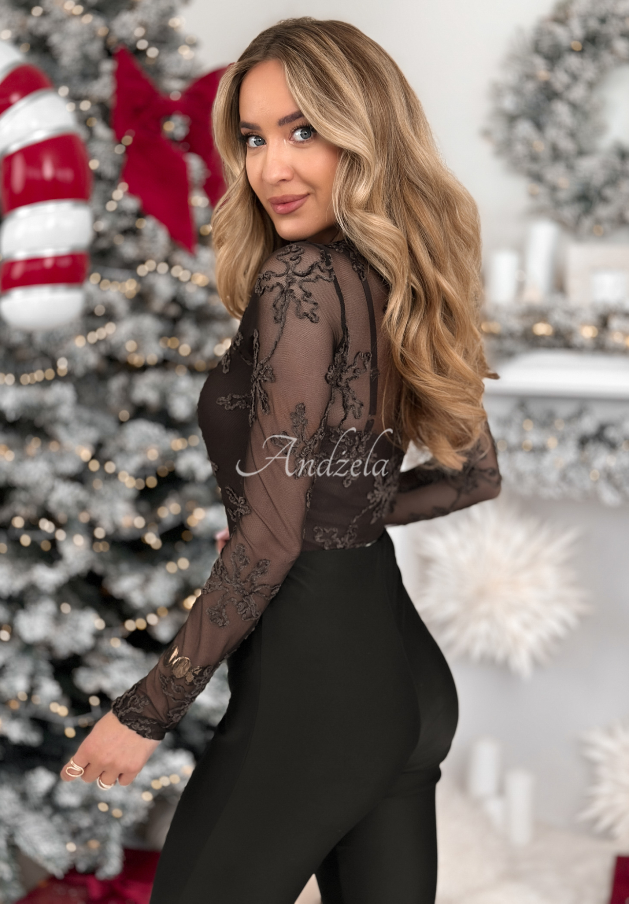 Mesh-Bluse mit Stickereien Go On A Date Schokoladenbraun