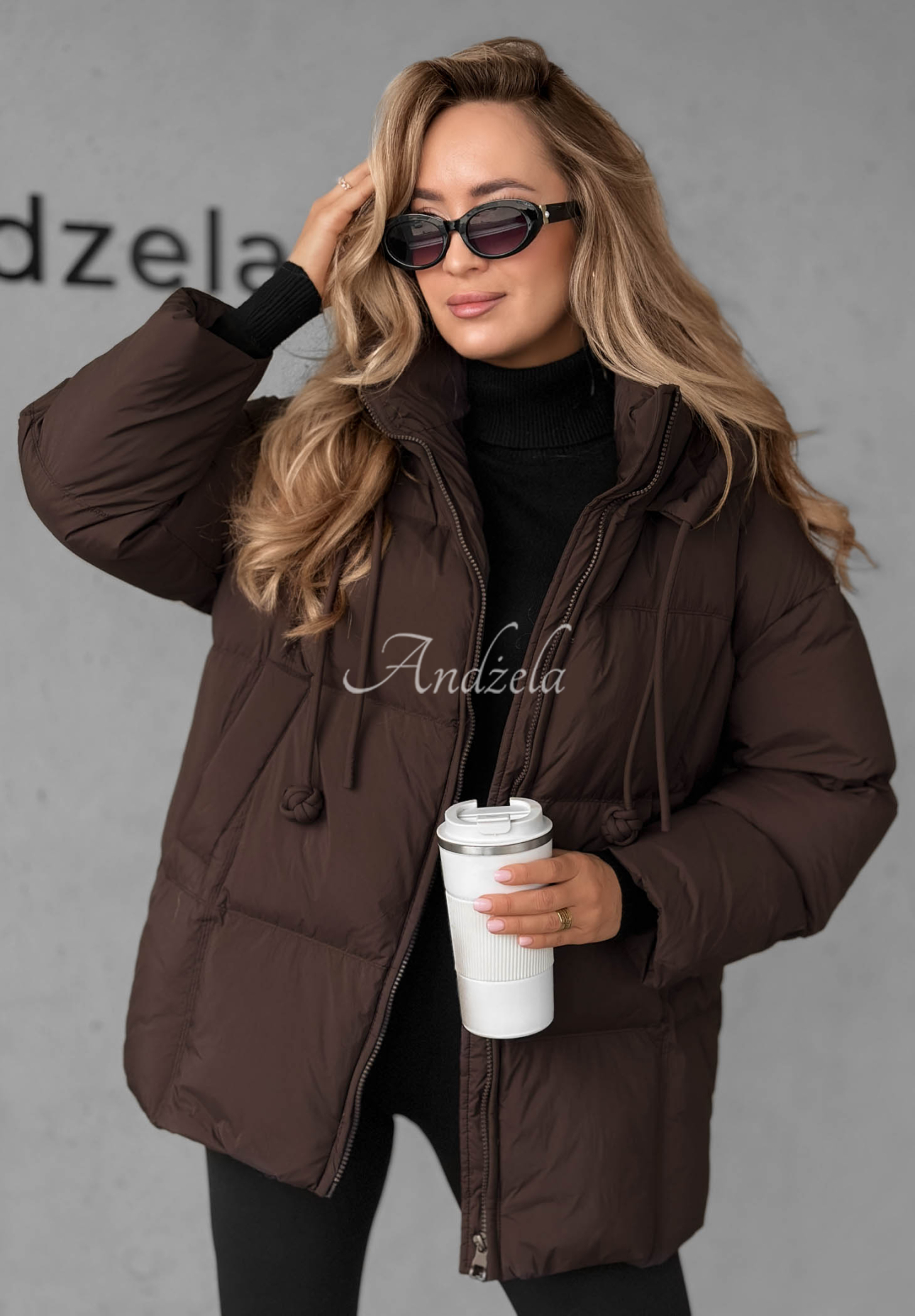 Gesteppte Jacke mit Kapuze The Best Way Schokoladenbraun