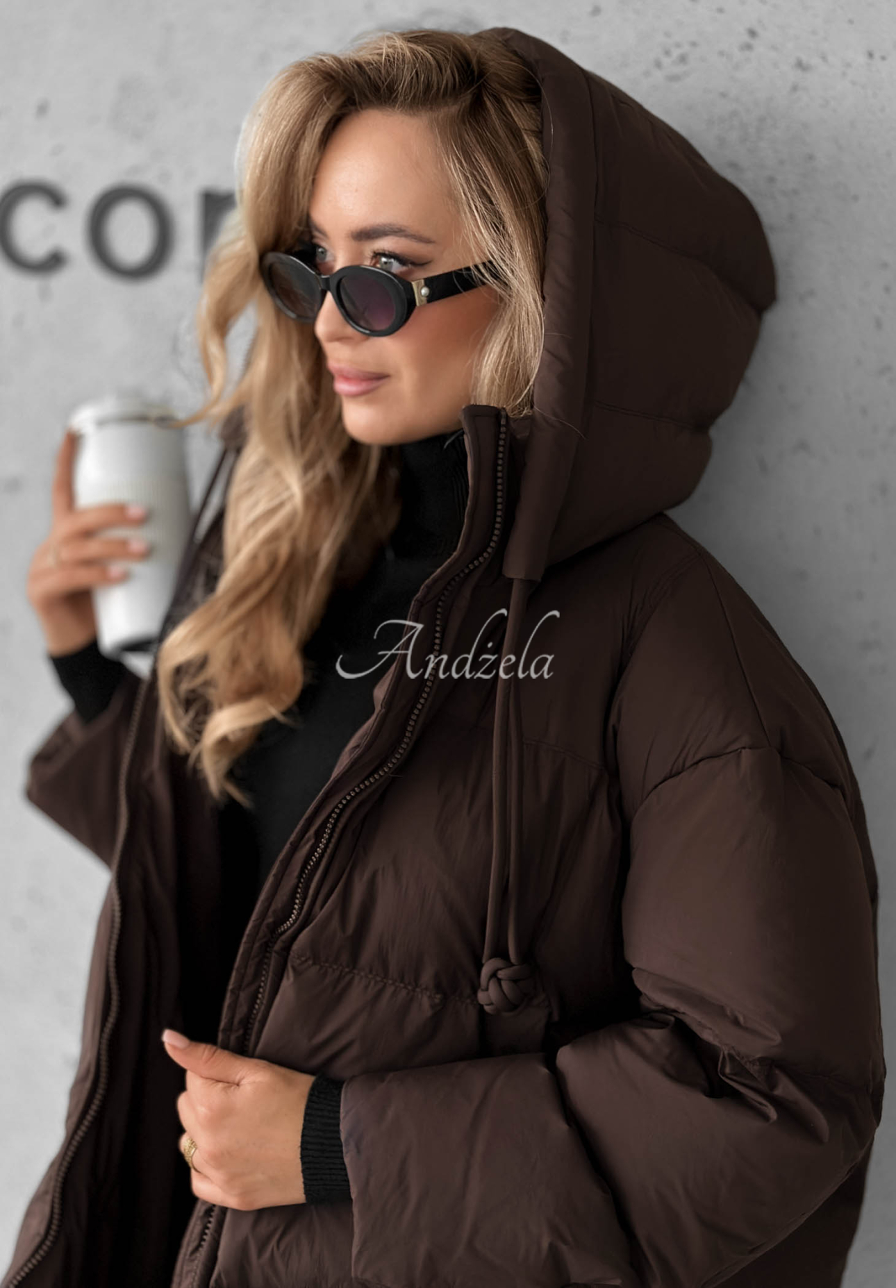 Gesteppte Jacke mit Kapuze The Best Way Schokoladenbraun