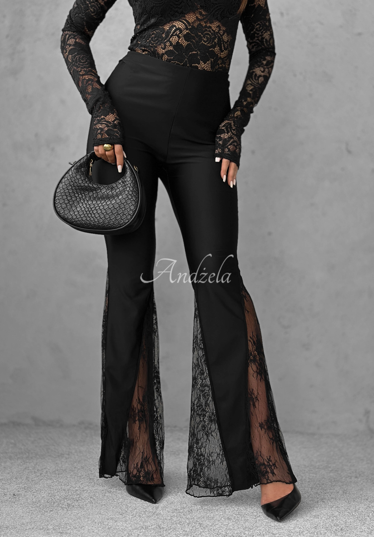 Material-Schlaghose mit Spitze Compliment Me Schwarz