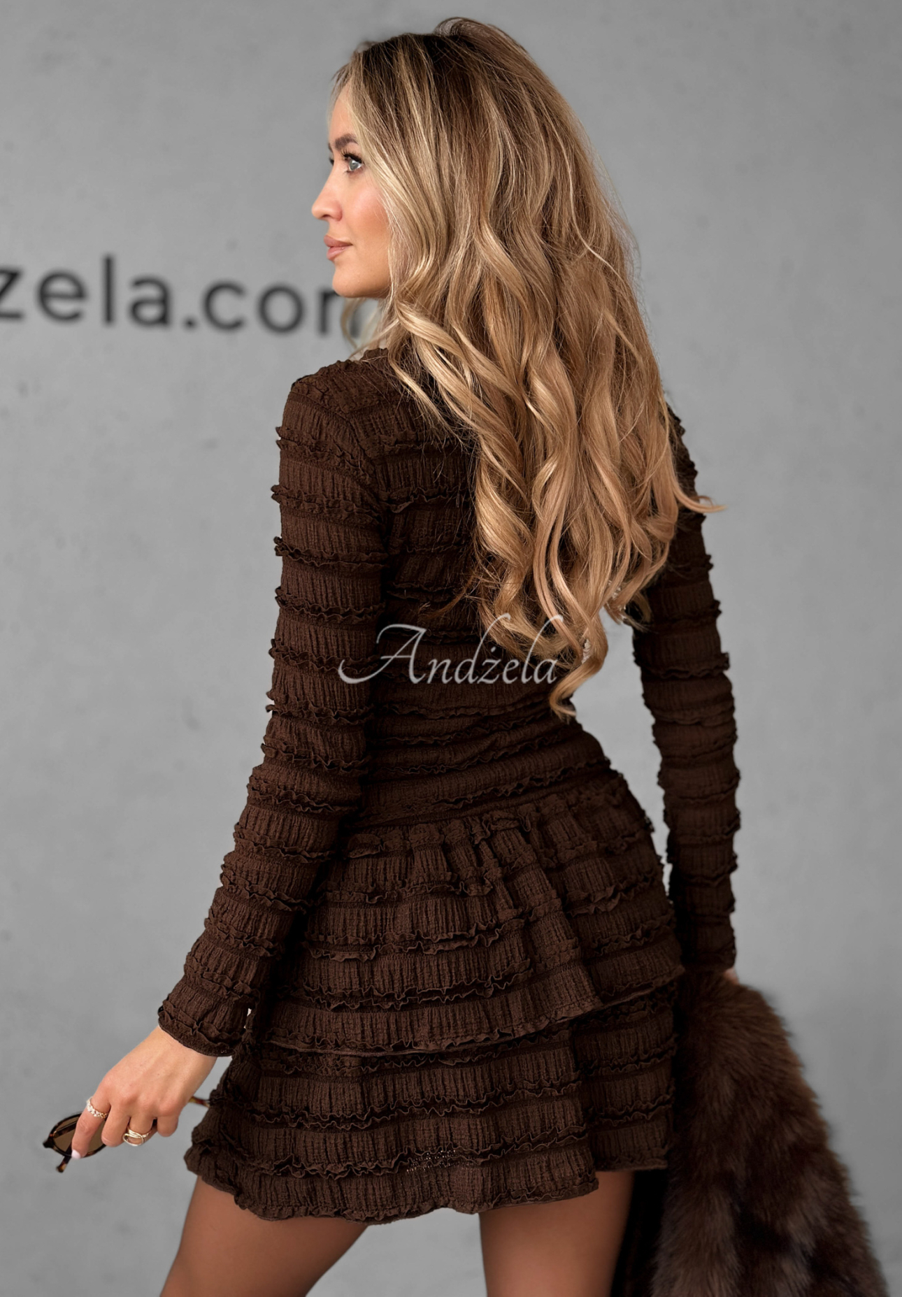 Minikleid mit Rüschen Still Miss You Schokoladenbraun