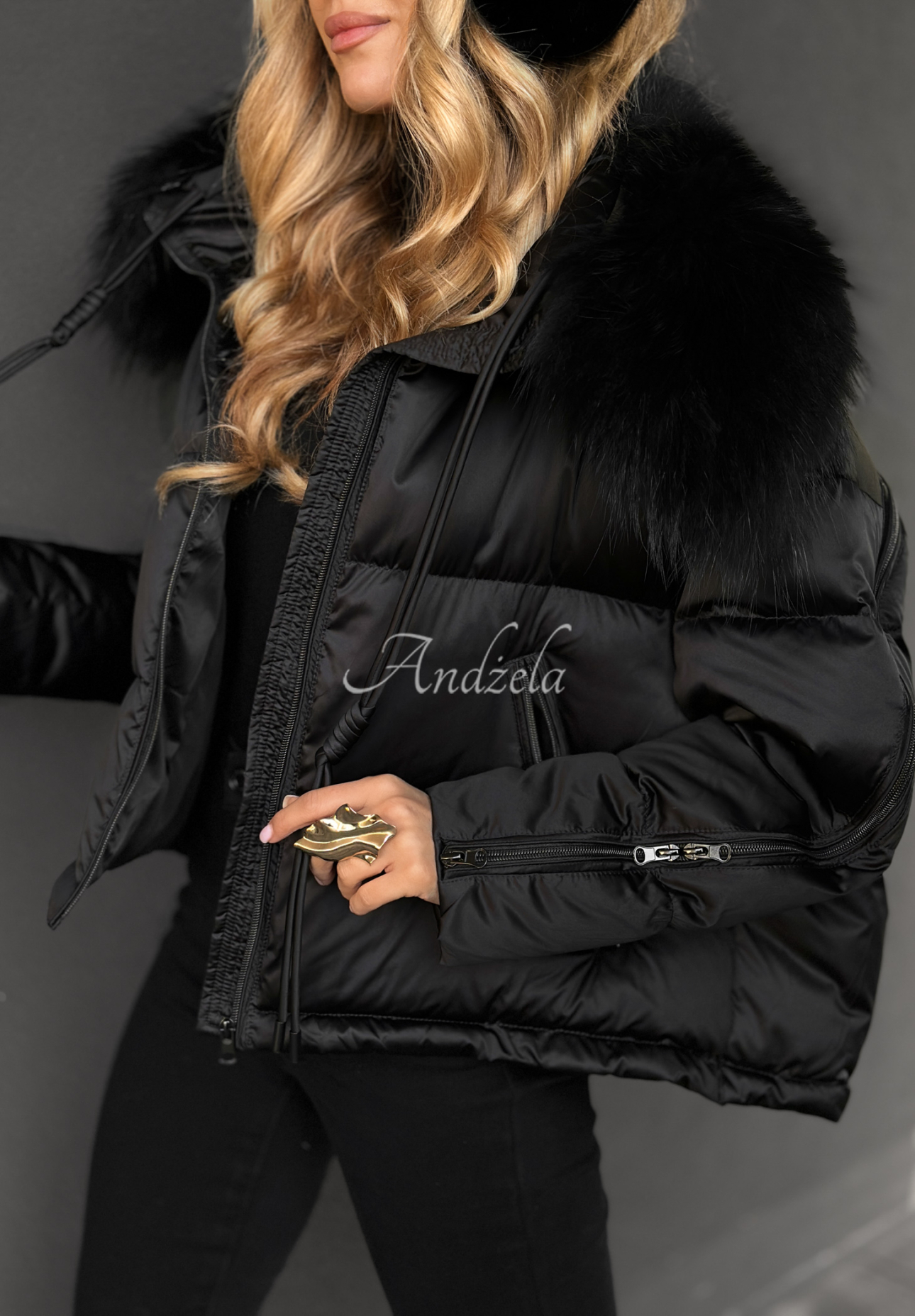 Daunenjacke mit Fell In Your Dreas Schwarz