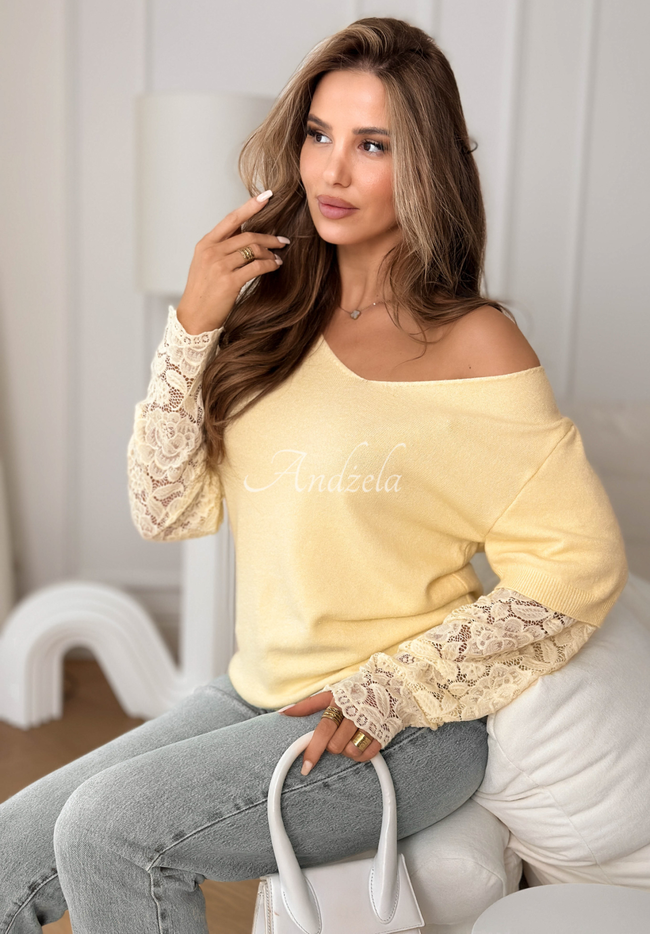 Leichter Pullover aus Viskose mit Spitze Sun Springs Gelb