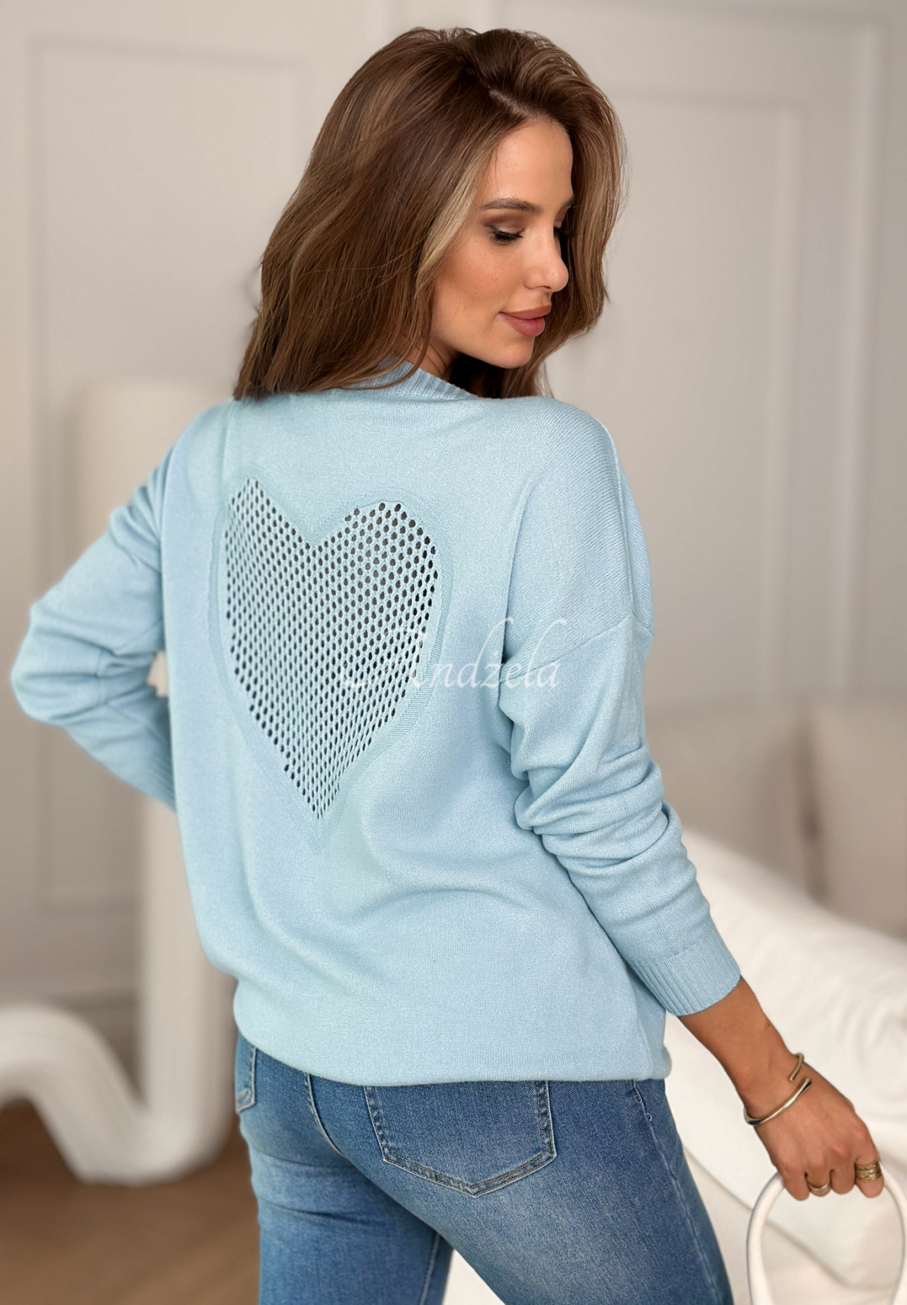 Leichter Viskose-Pullover mit durchbrochenem Herz From The Heart Himmelblau