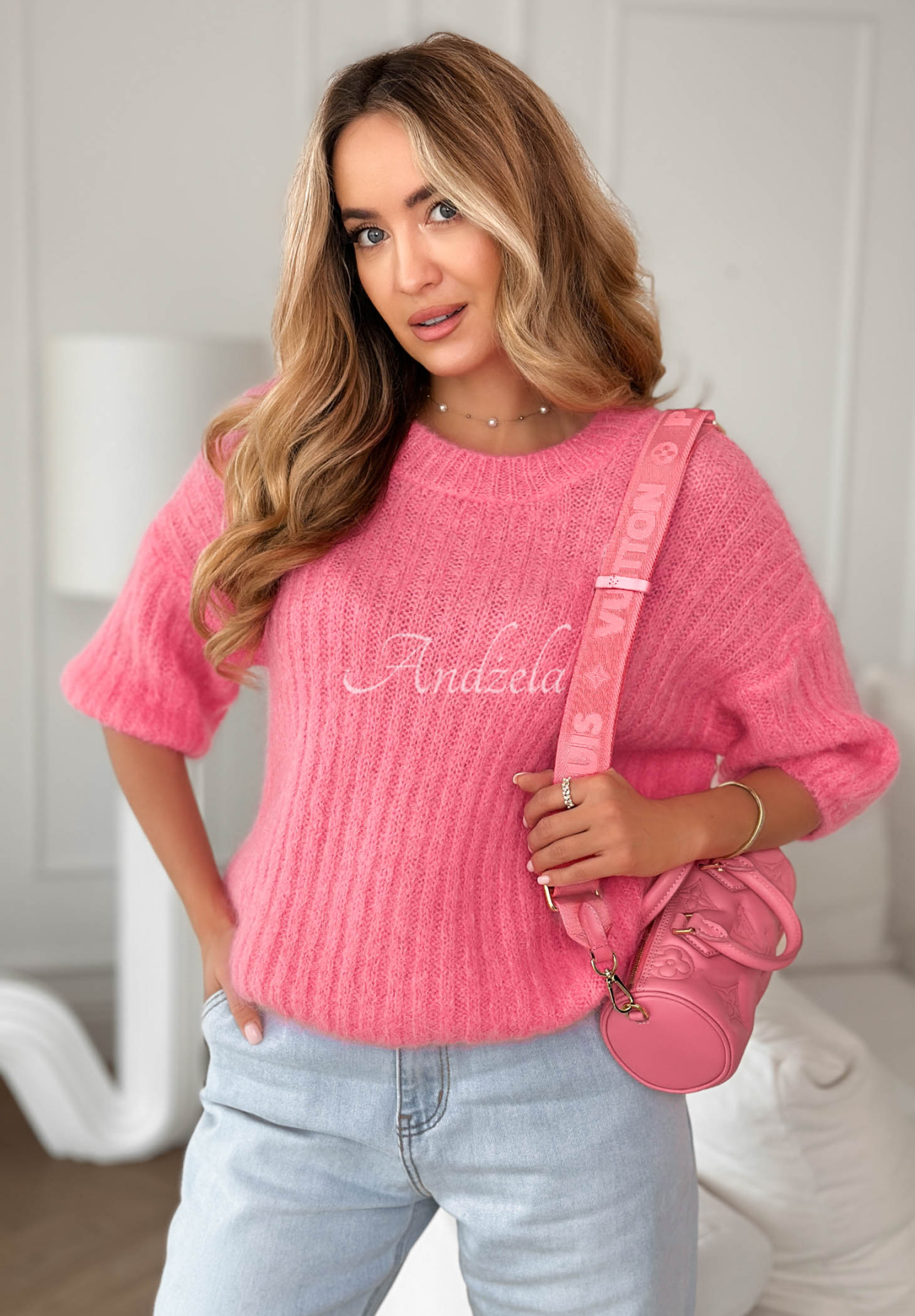 Mohair wool sweater On Airplane pink