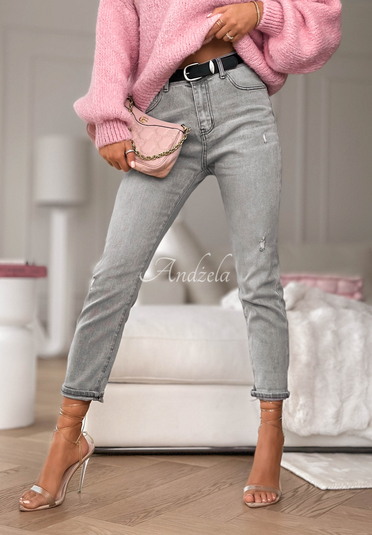 Jeanshose loose fit mit Gürtel Not Even Close Grau